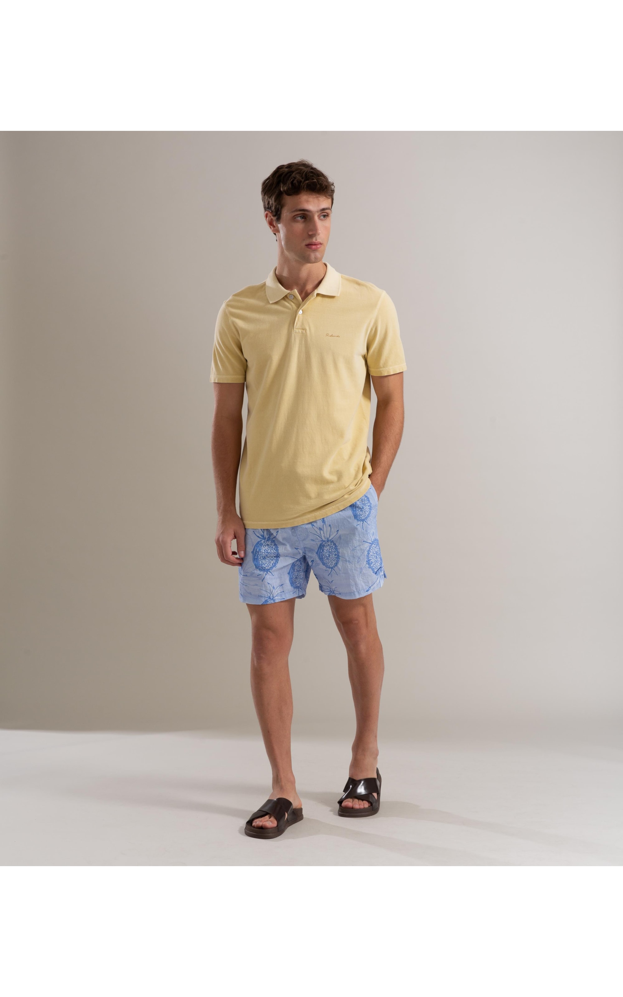 Beach Short Abacaxis Regular Azul Pervante