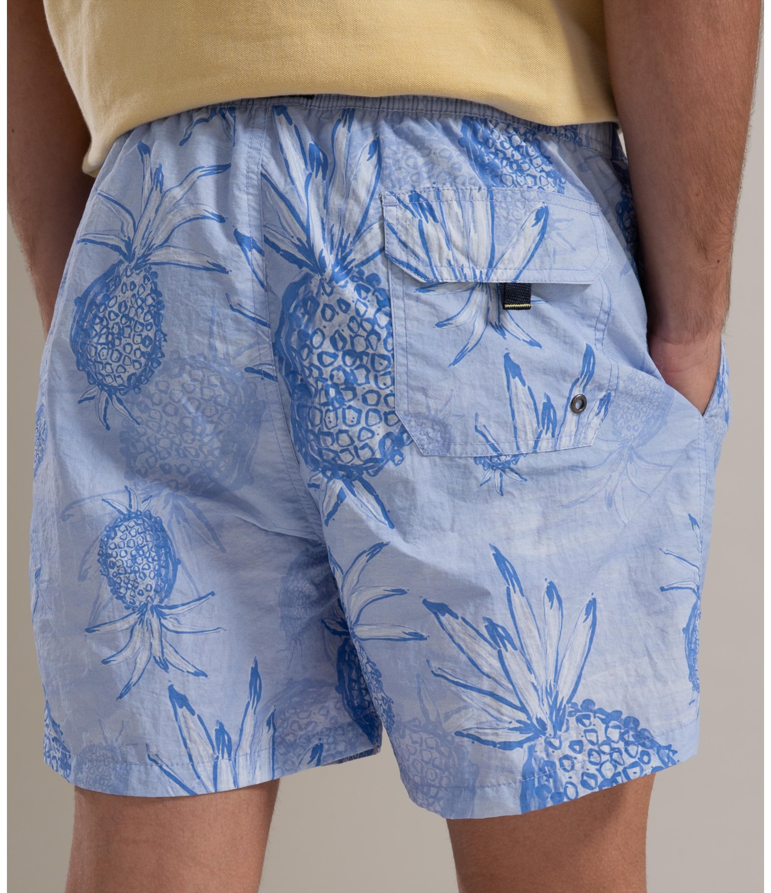 Beach Short Abacaxis Regular Azul Pervante