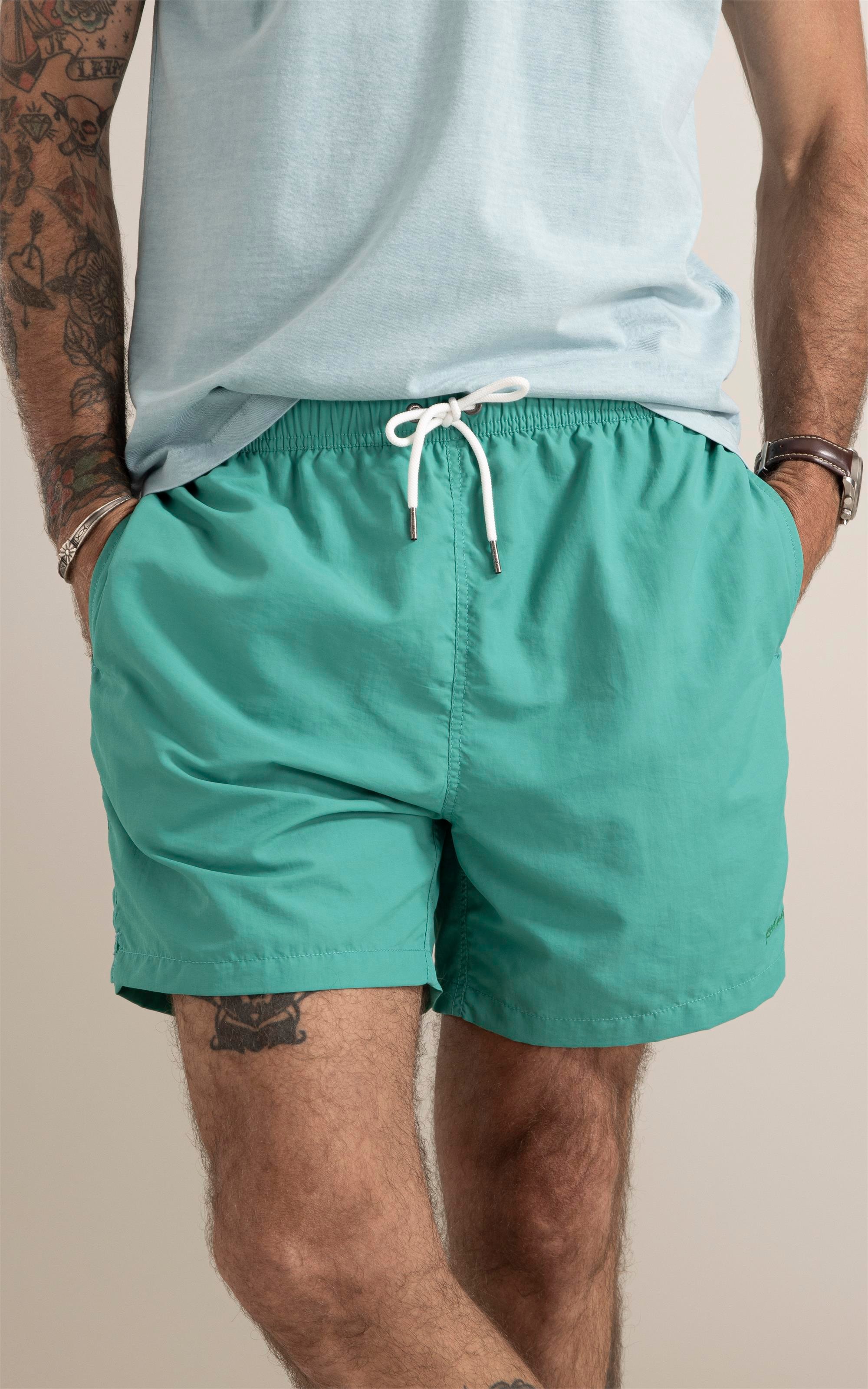 Beach Short Basic Regular Solid Esmeralda
