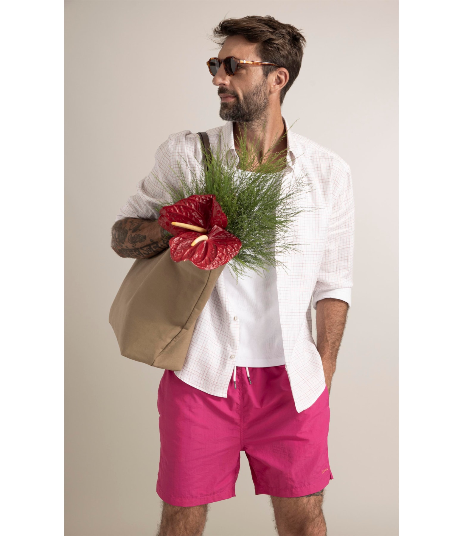 Beach Short Basic Regular Solid Pink