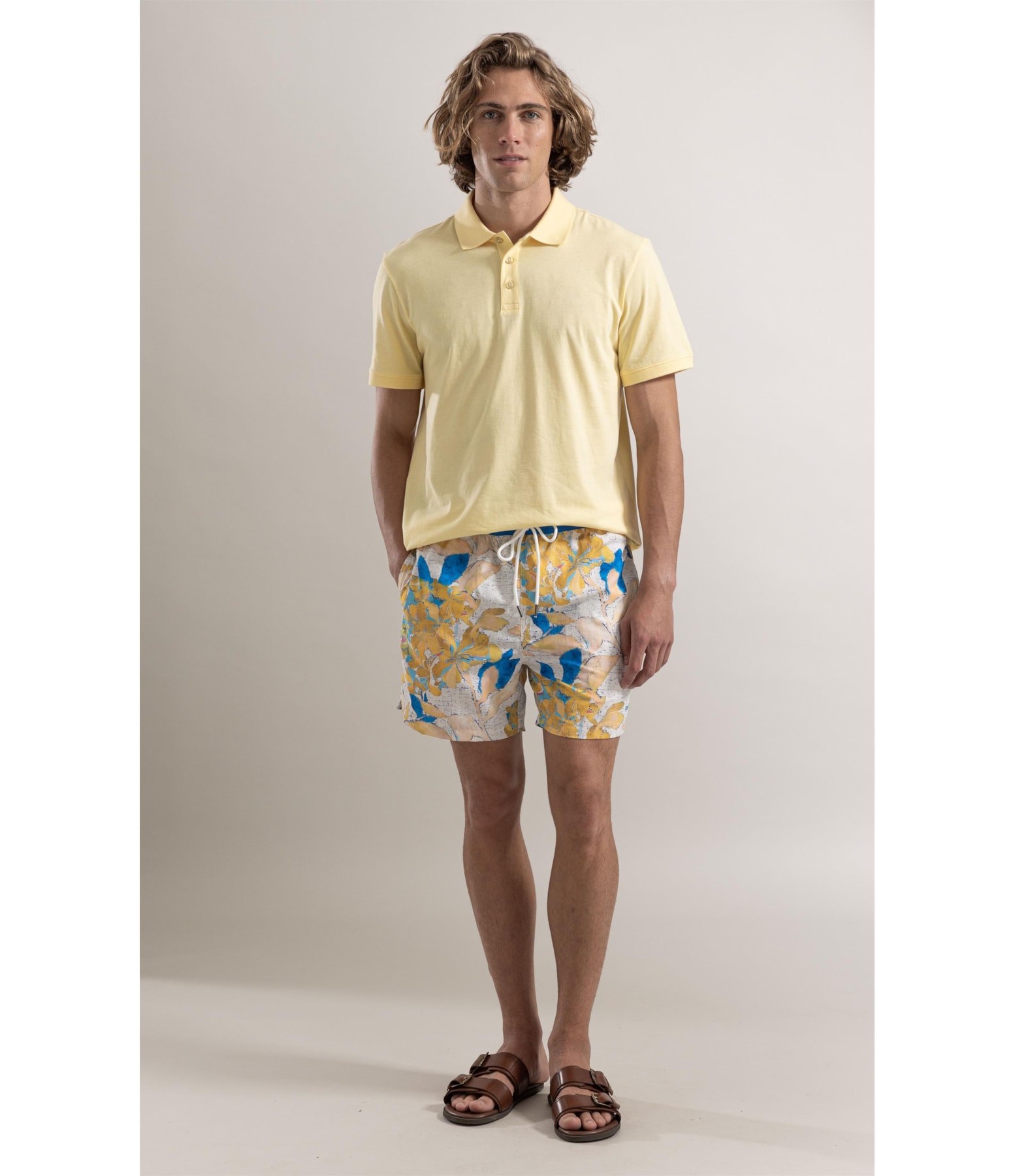 Beach Short Claude Regular Amarelo