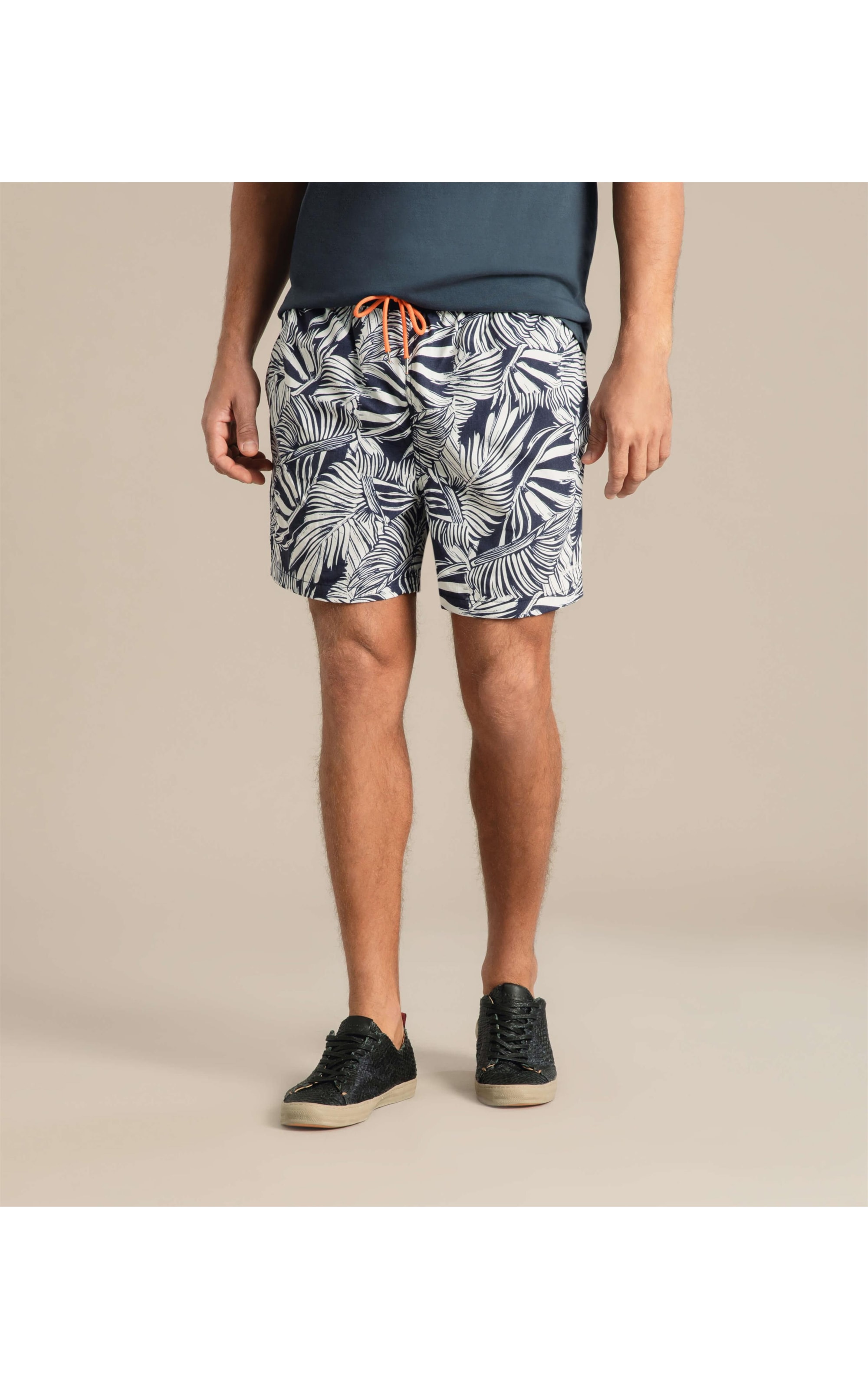 Beach Short Folhas Grey Regular Marinho