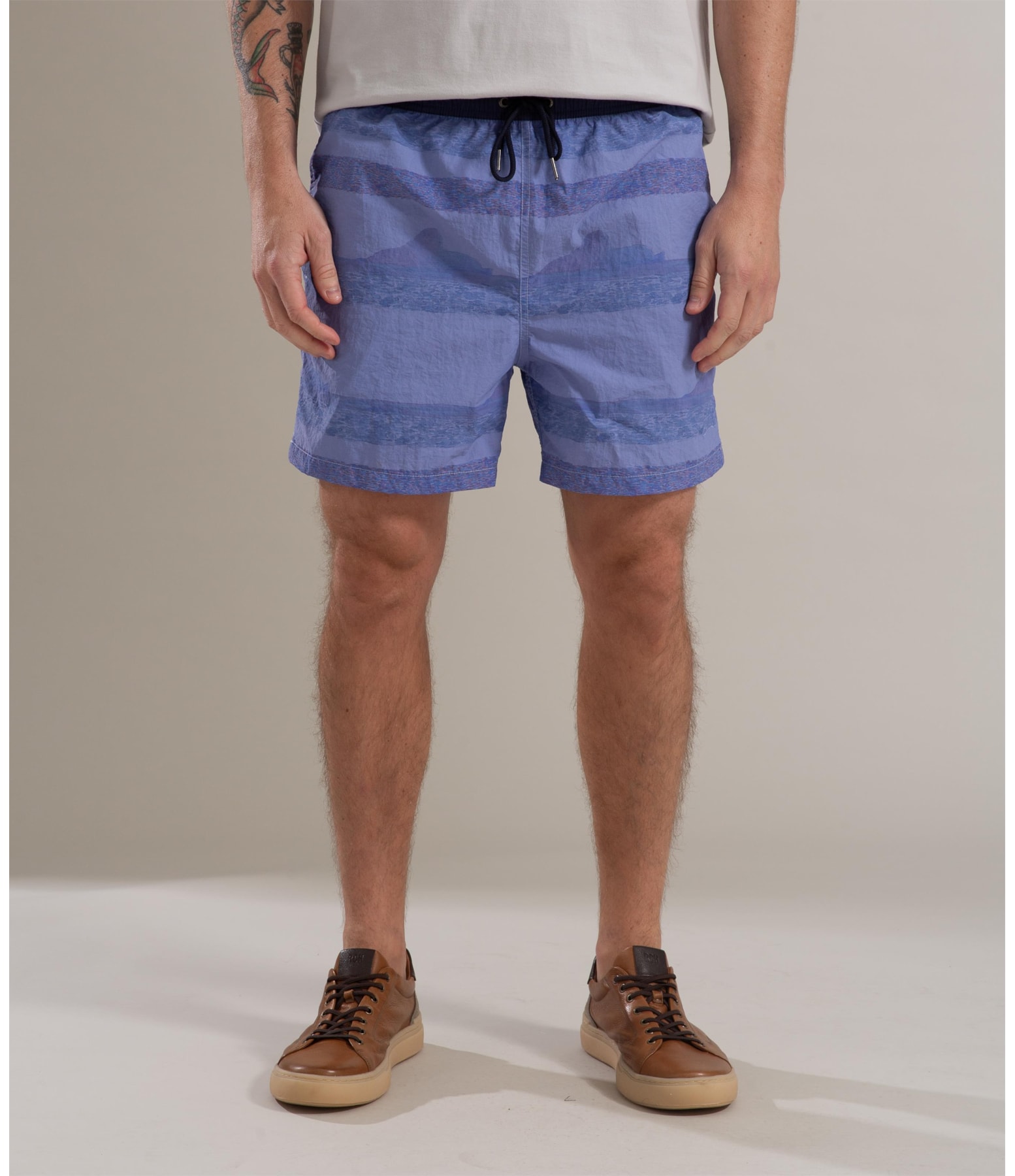 Beach Short Listrado Irmaos Regular Hortencia