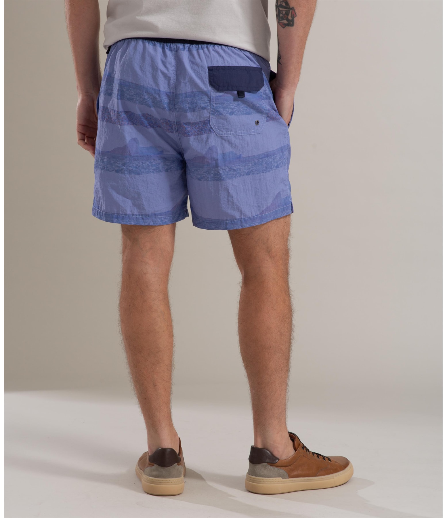 Beach Short Listrado Irmaos Regular Hortencia