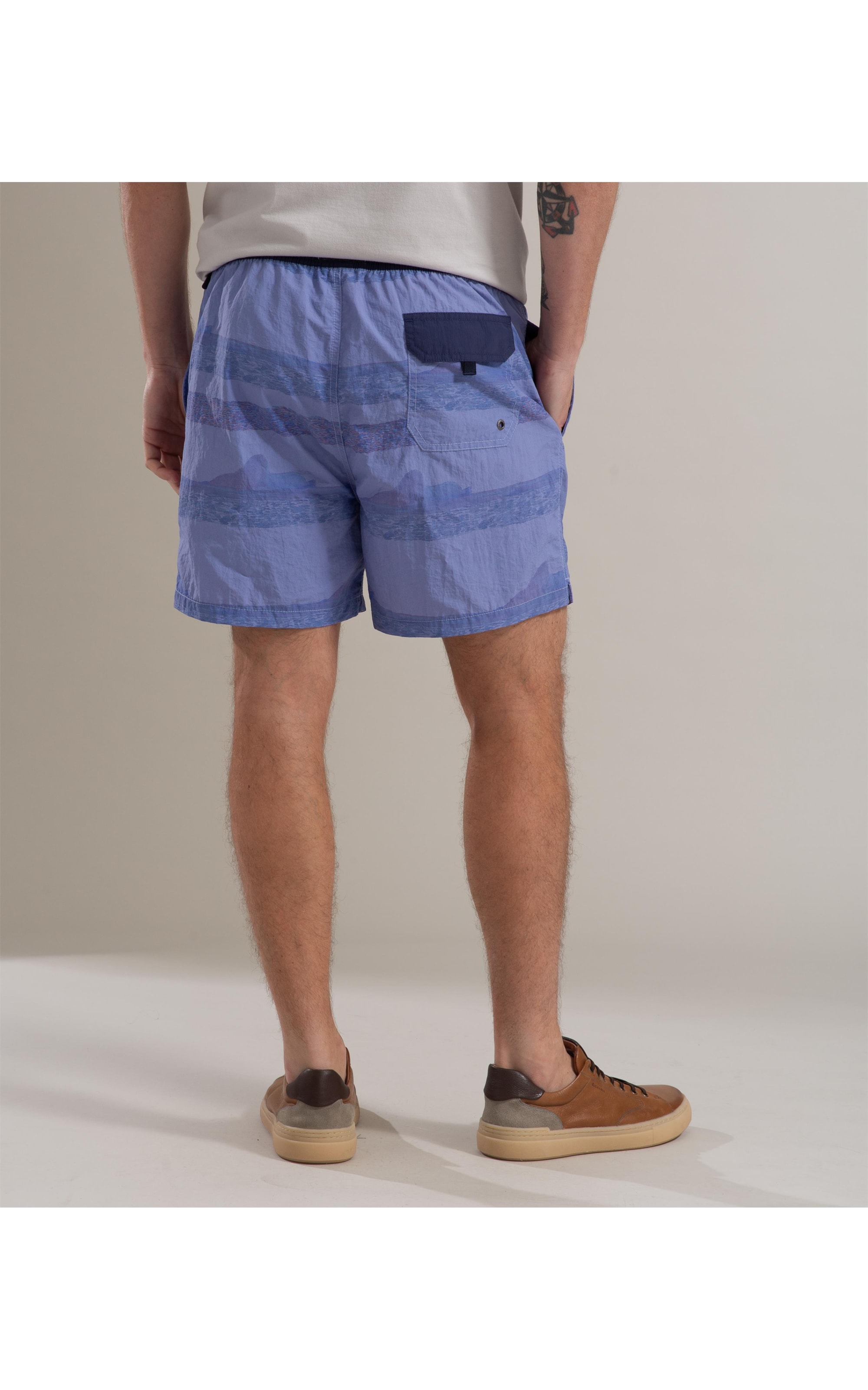 Beach Short Listrado Irmaos Regular Hortencia