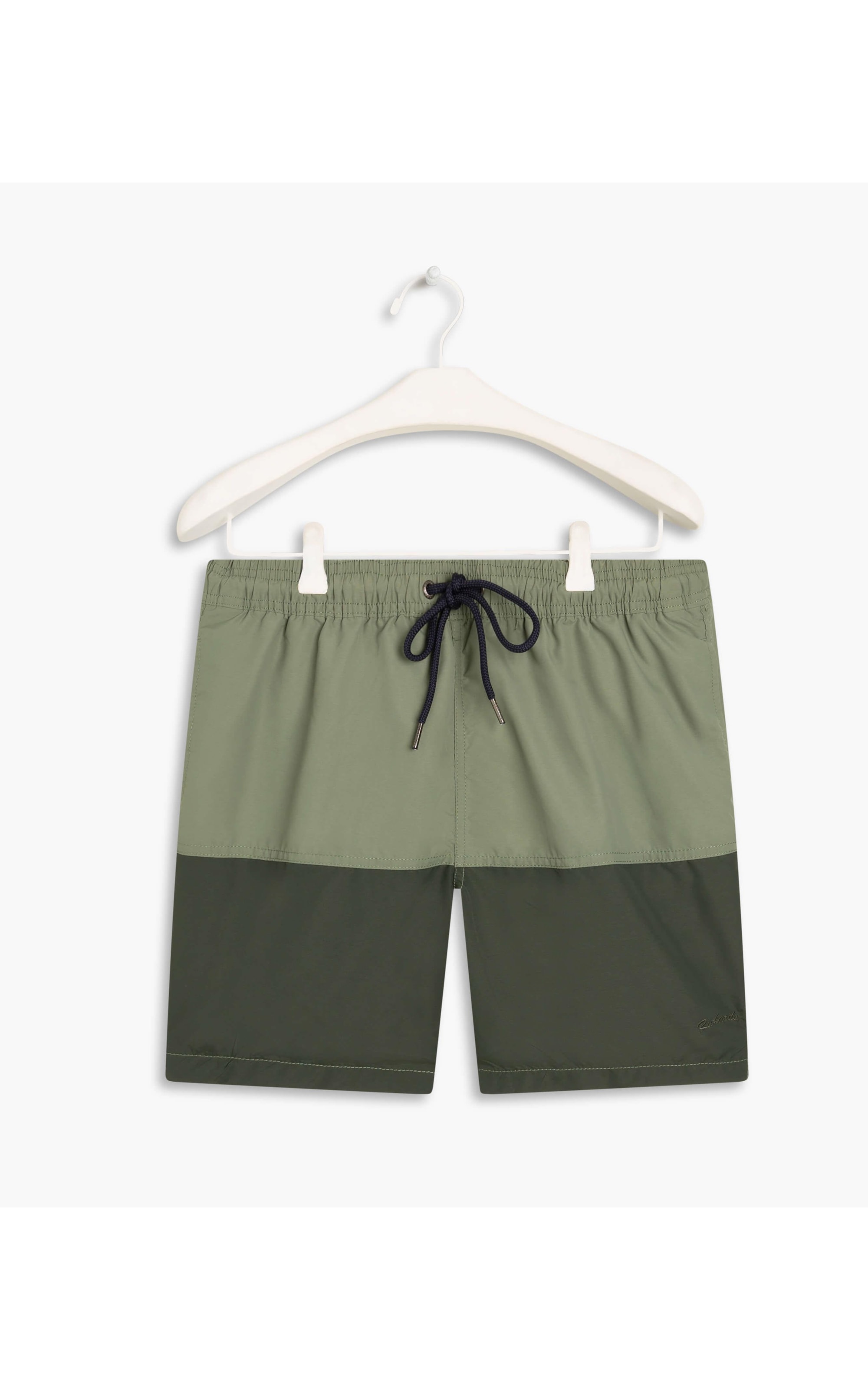 Beach Short Recorte Verde Claro