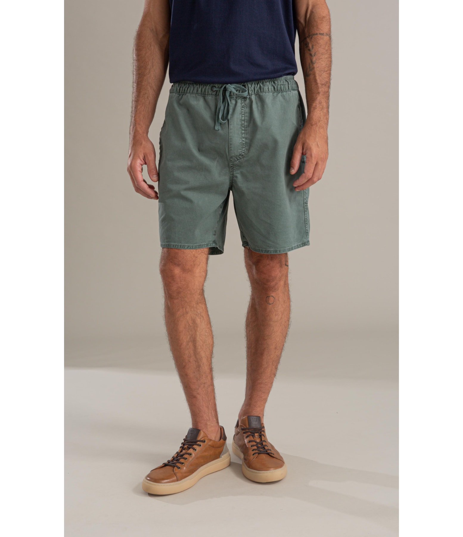 Bermuda Aloha Color Twill Verde Army