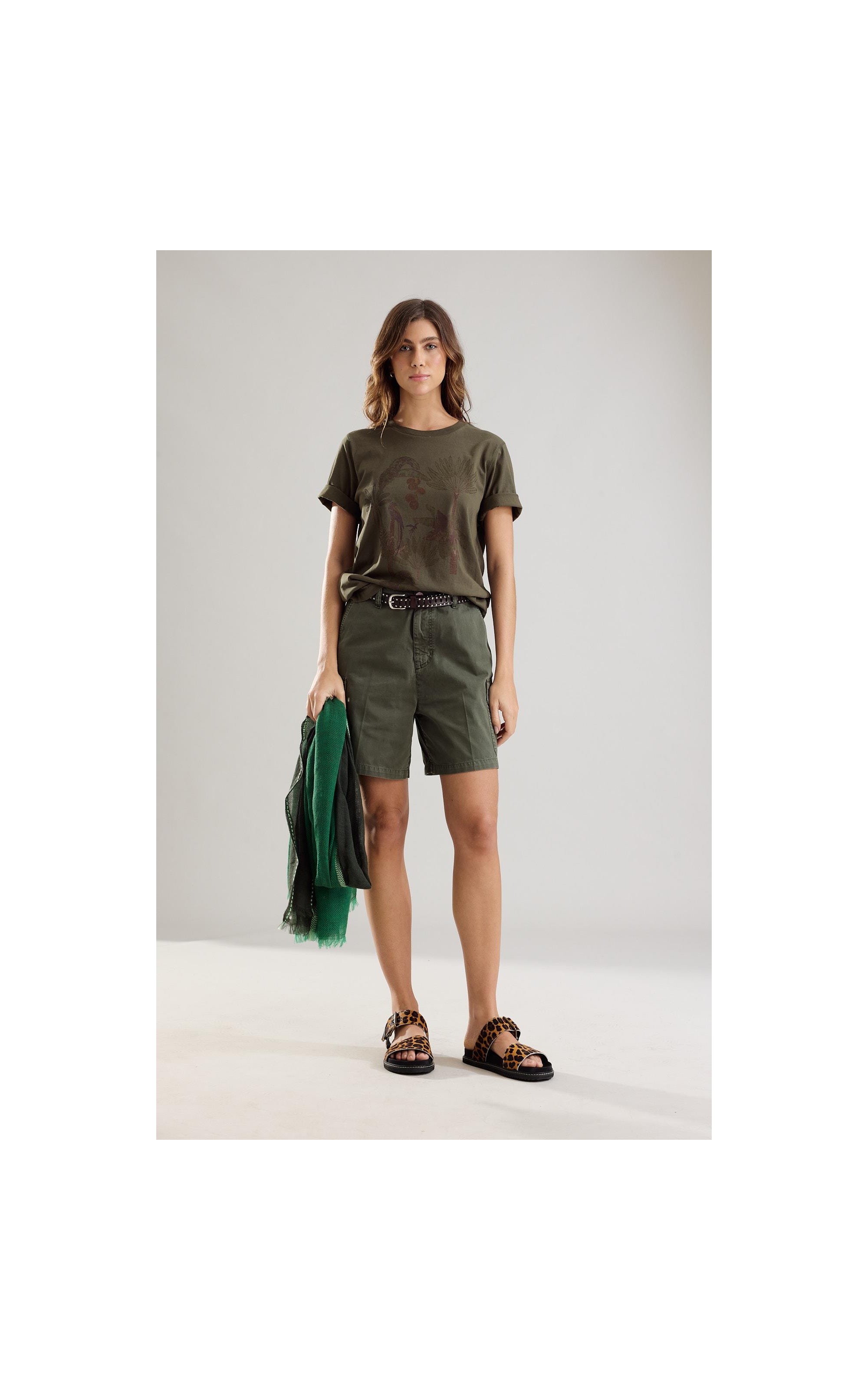 Bermuda Cargo Color Twill Verde Escuro