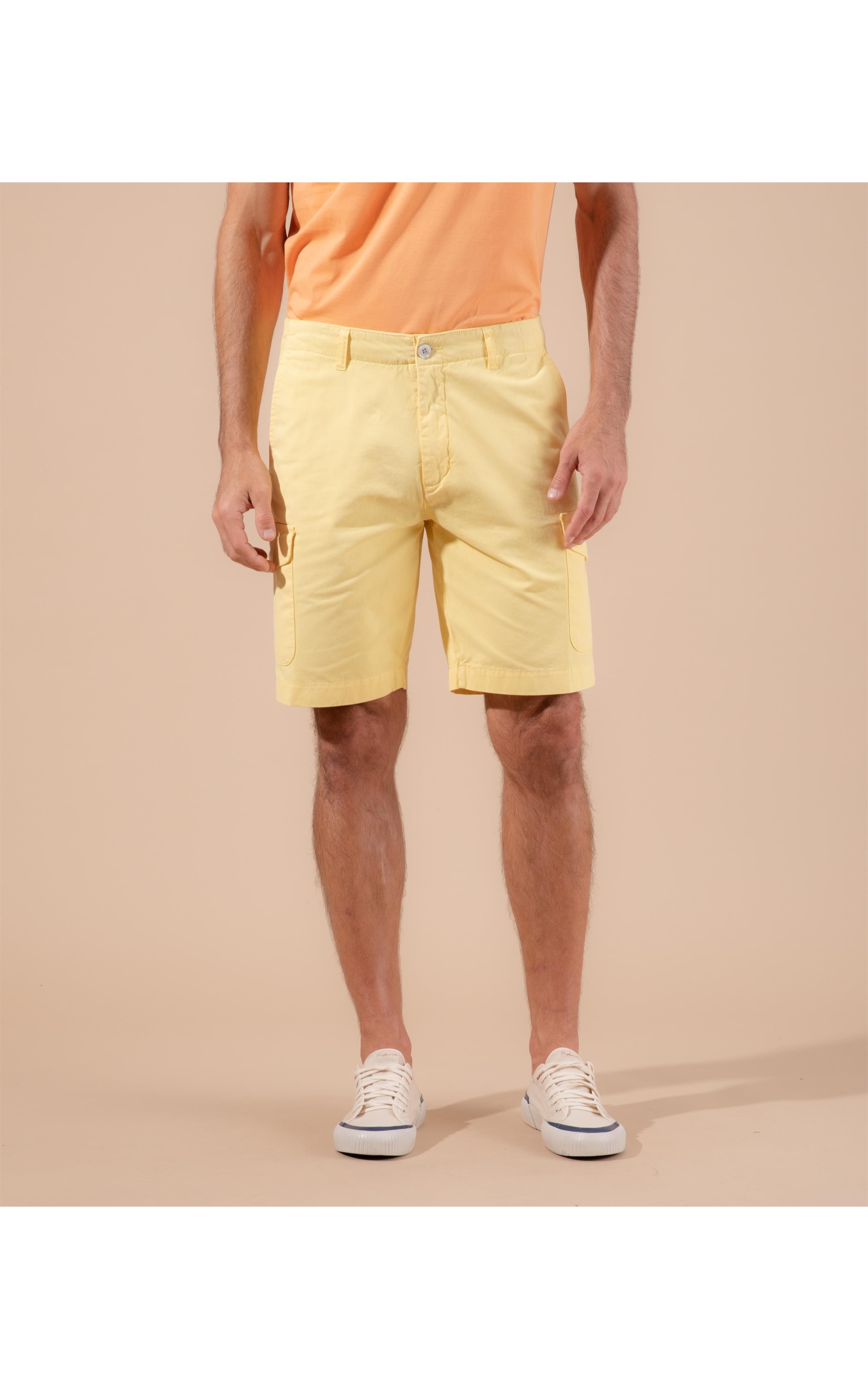Bermuda Cargo Con Amarelo Claro