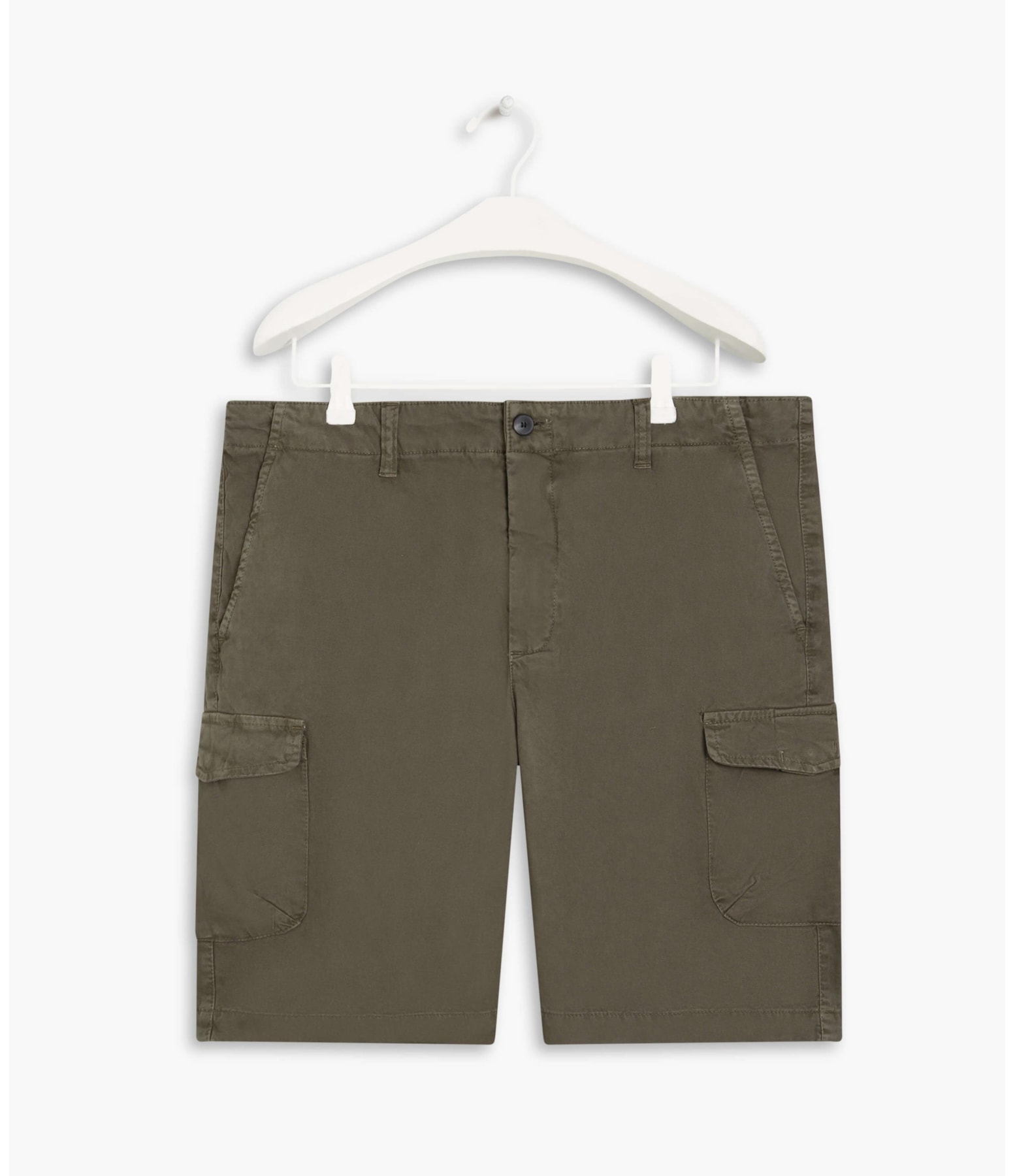 Bermuda Cargo Con Verde Army
