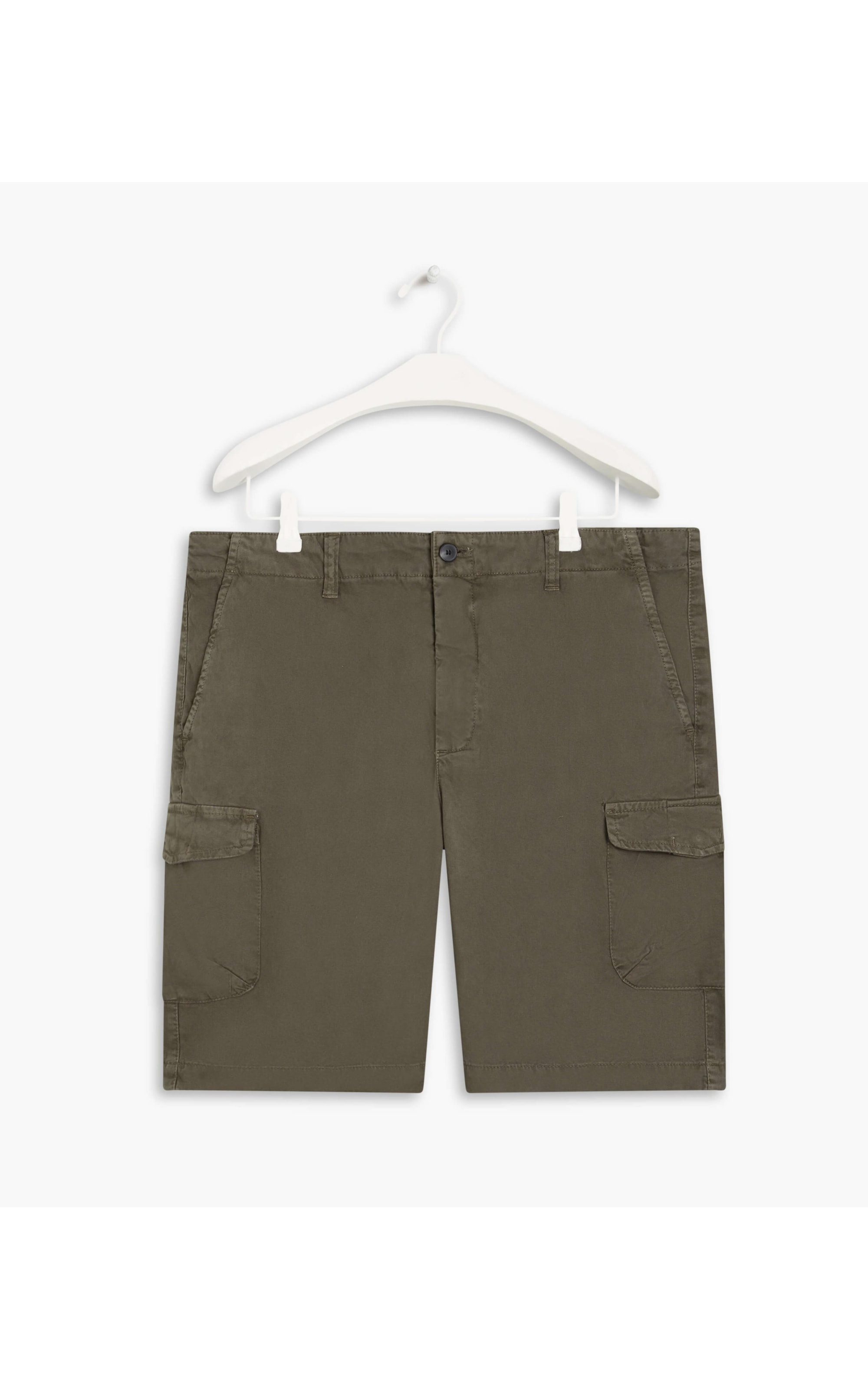 Bermuda Cargo Con Verde Army