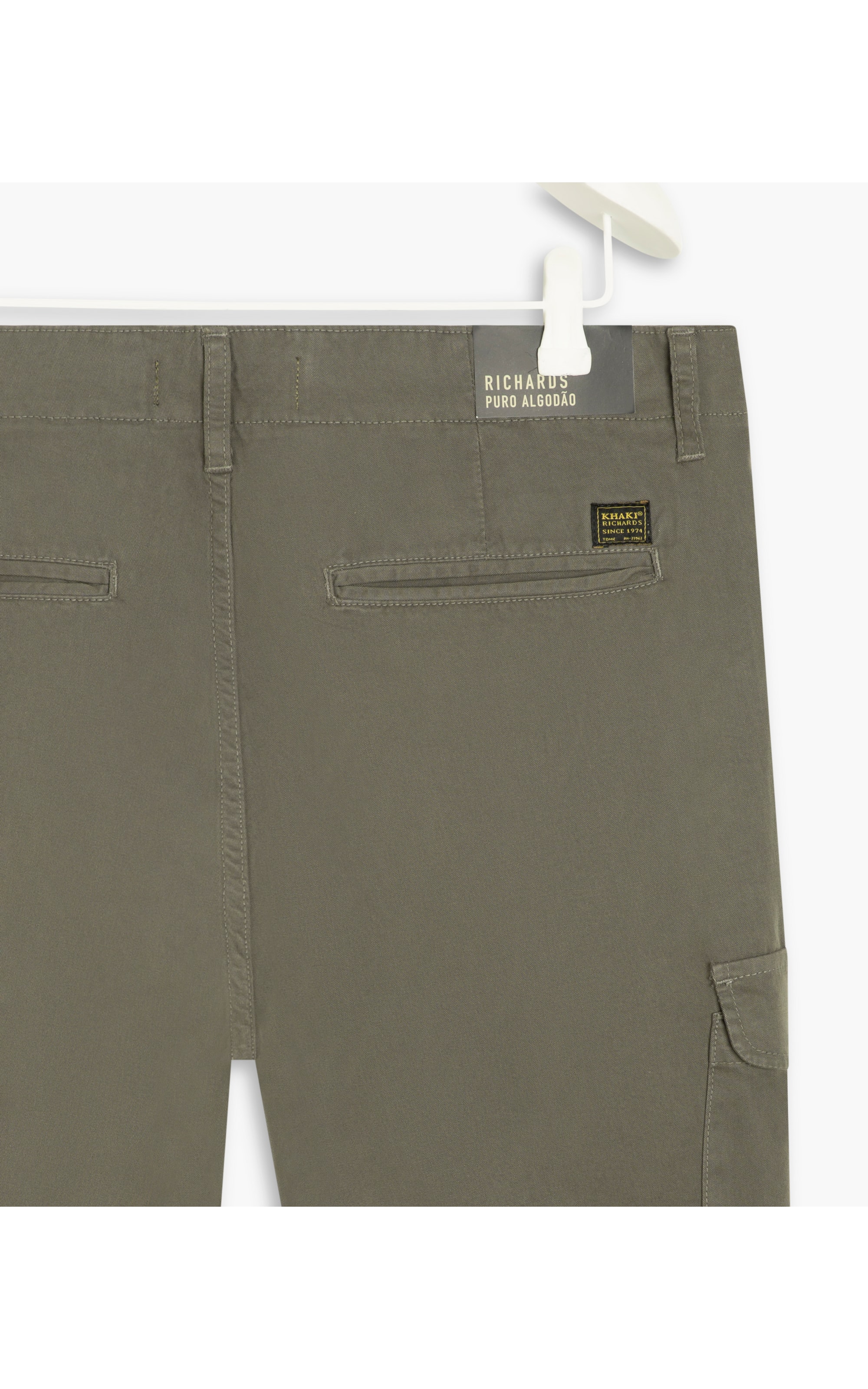 Bermuda Cargo Con Verde Escuro