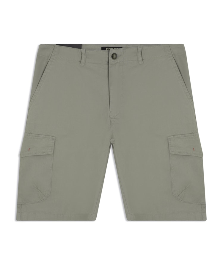Bermuda Cargo Con Verde Escuro