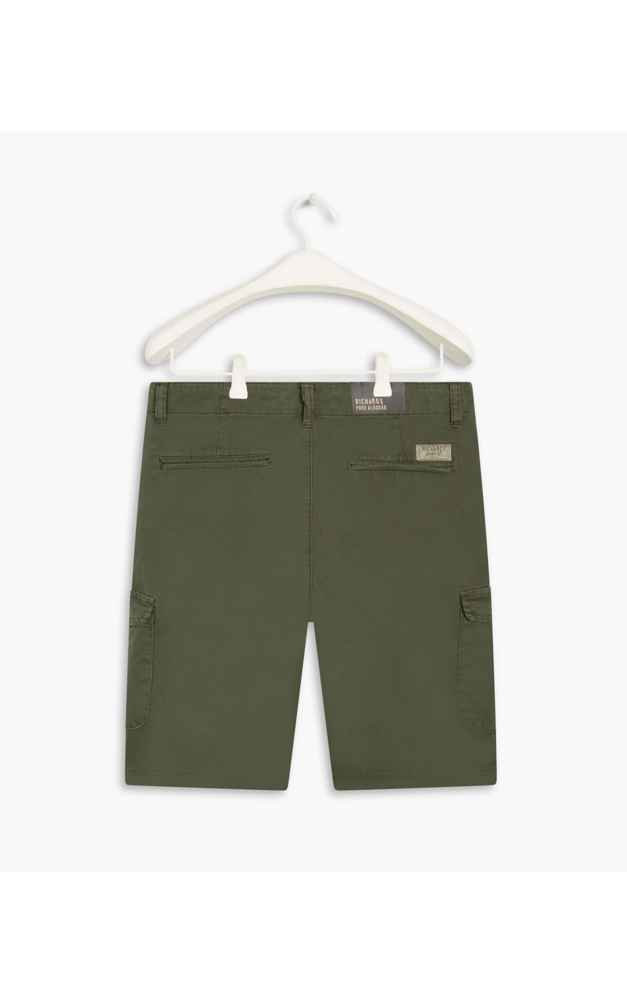 Bermuda Cargo Con Verde Escuro