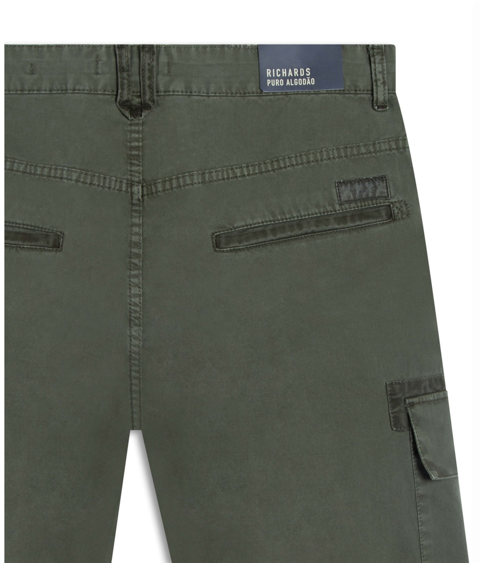 Bermuda Cargo Liverpool Verde Escuro