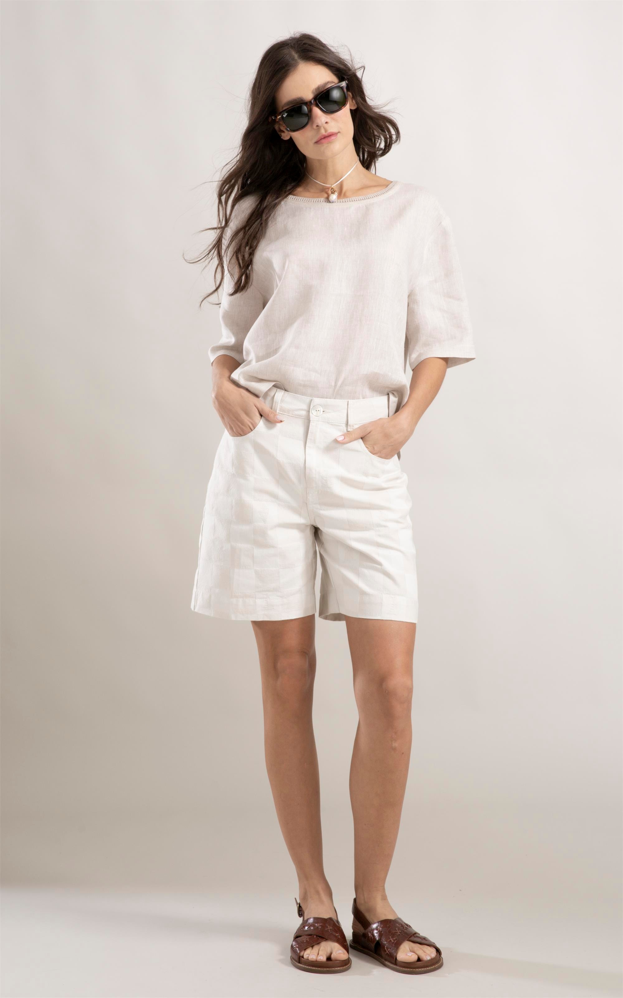 Bermuda Checkers Jacquard Off White