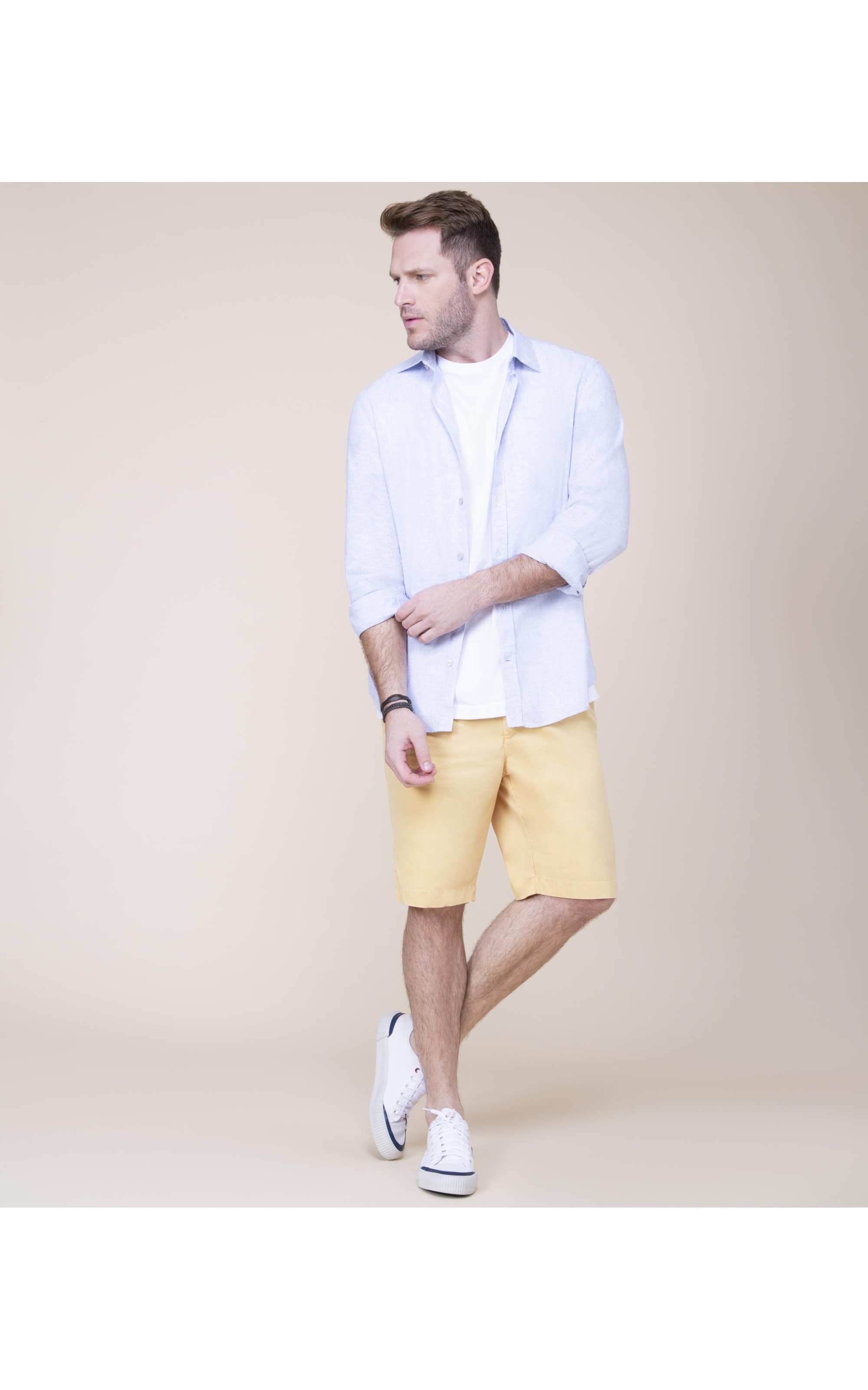 Bermuda Chino Amarelo Claro _V22