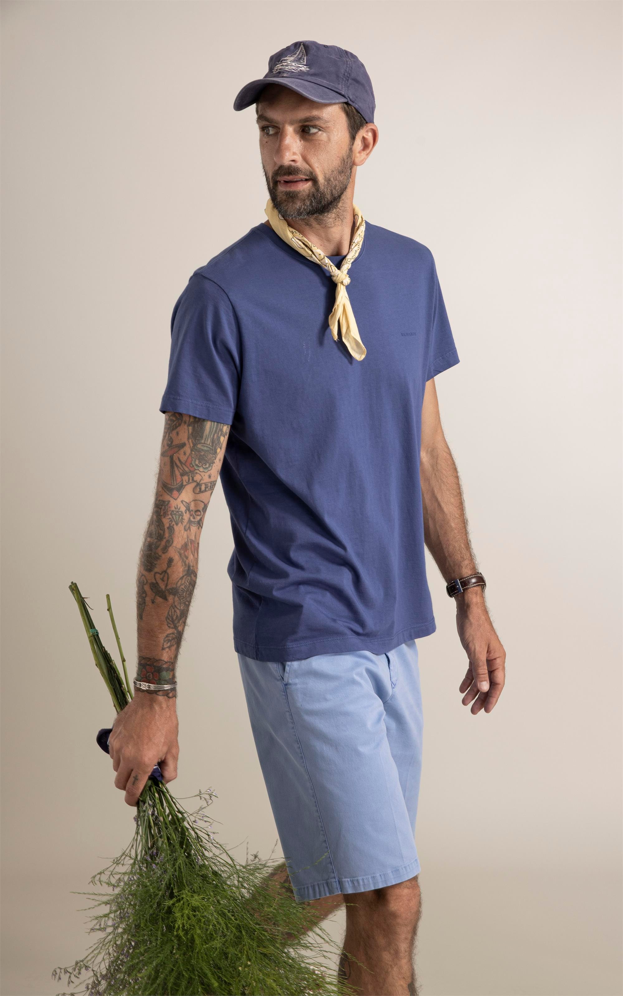 Bermuda Chino Con Azul Medio