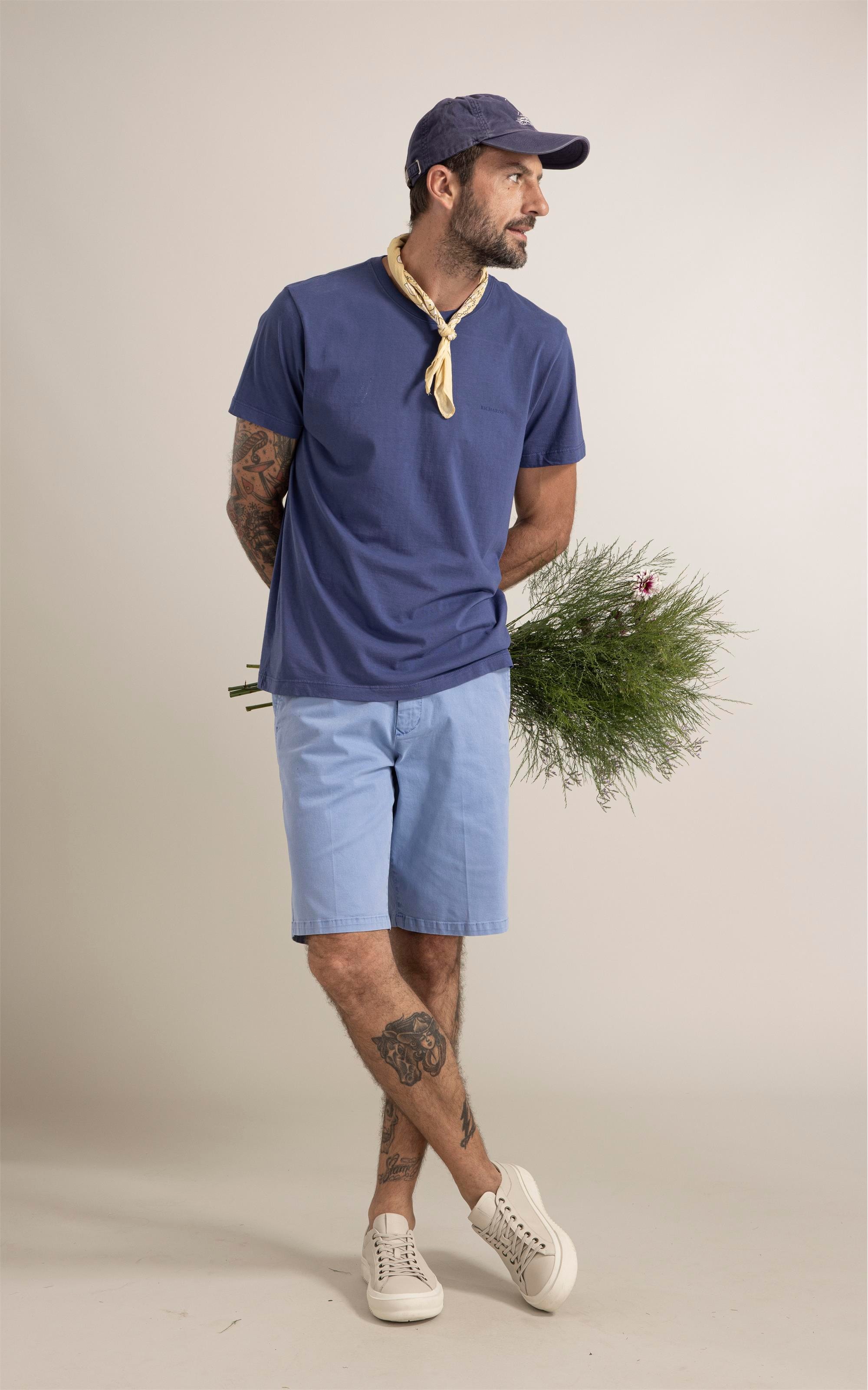 Bermuda Chino Con Azul Medio