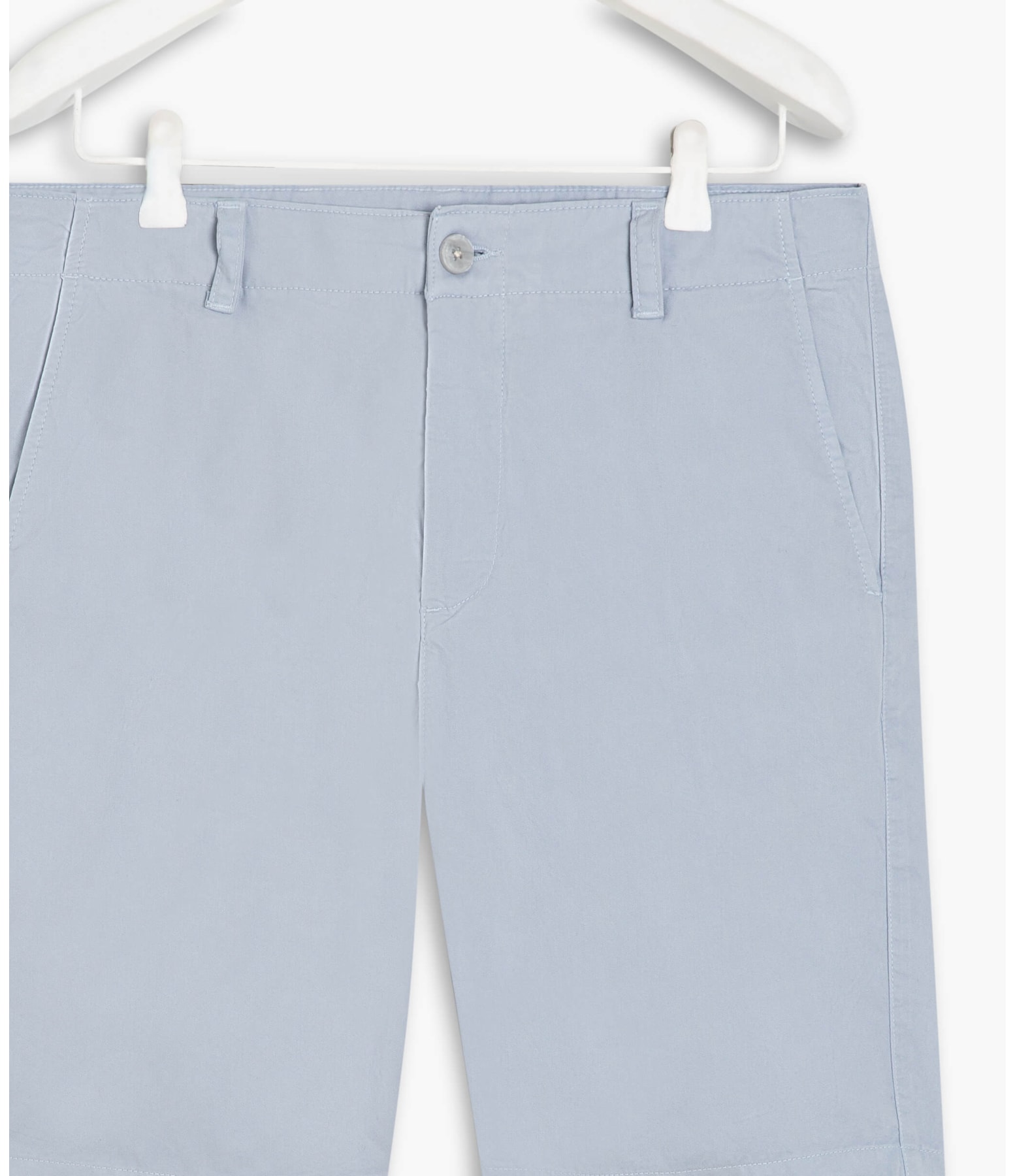 Bermuda Chino Con Azul Seco