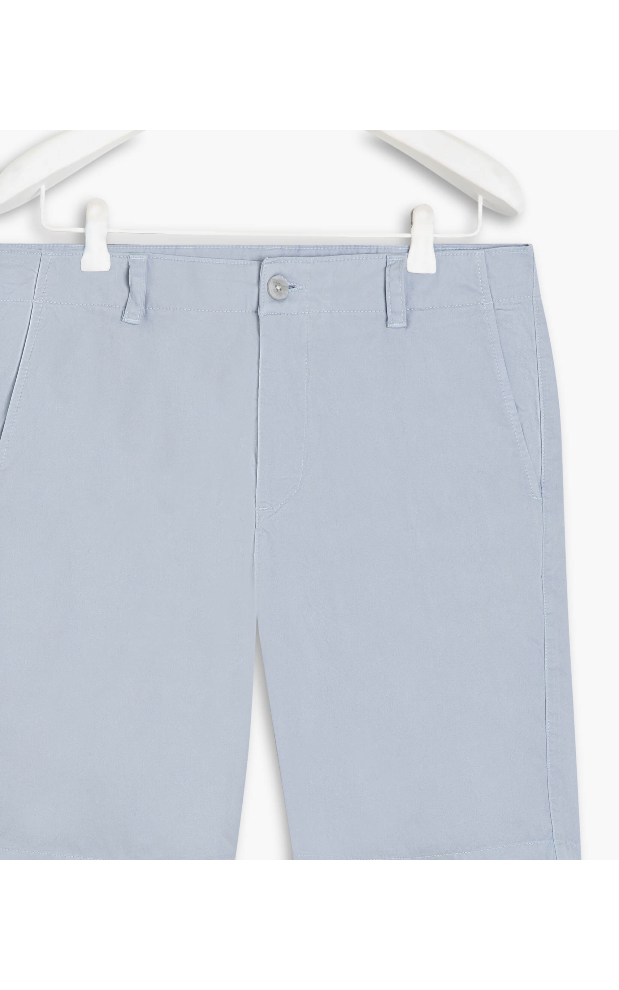 Bermuda Chino Con Azul Seco