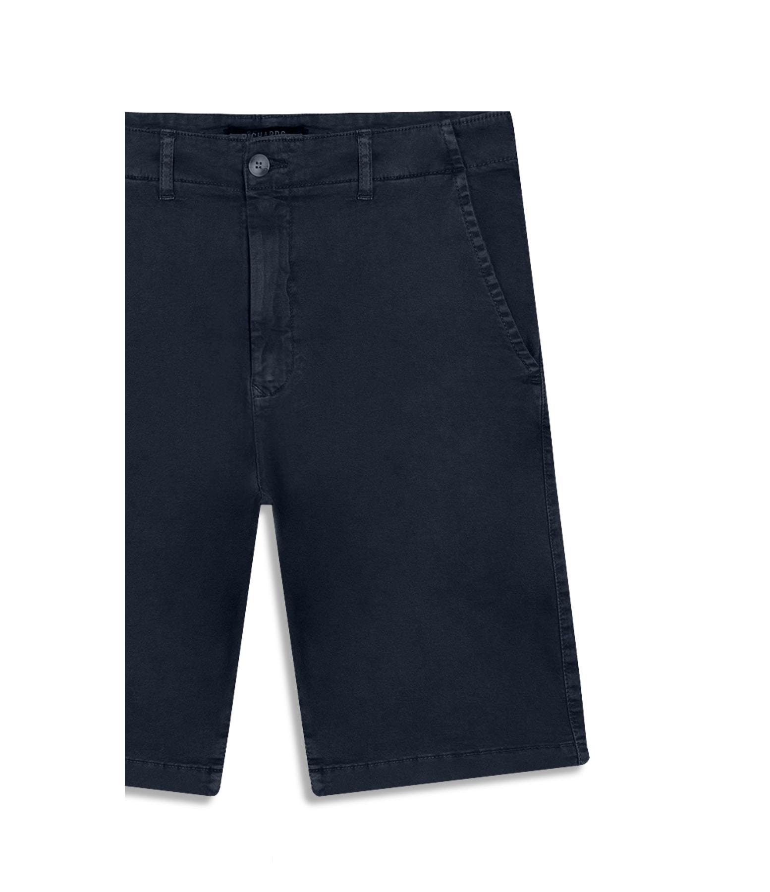 Bermuda Chino Con Carbono