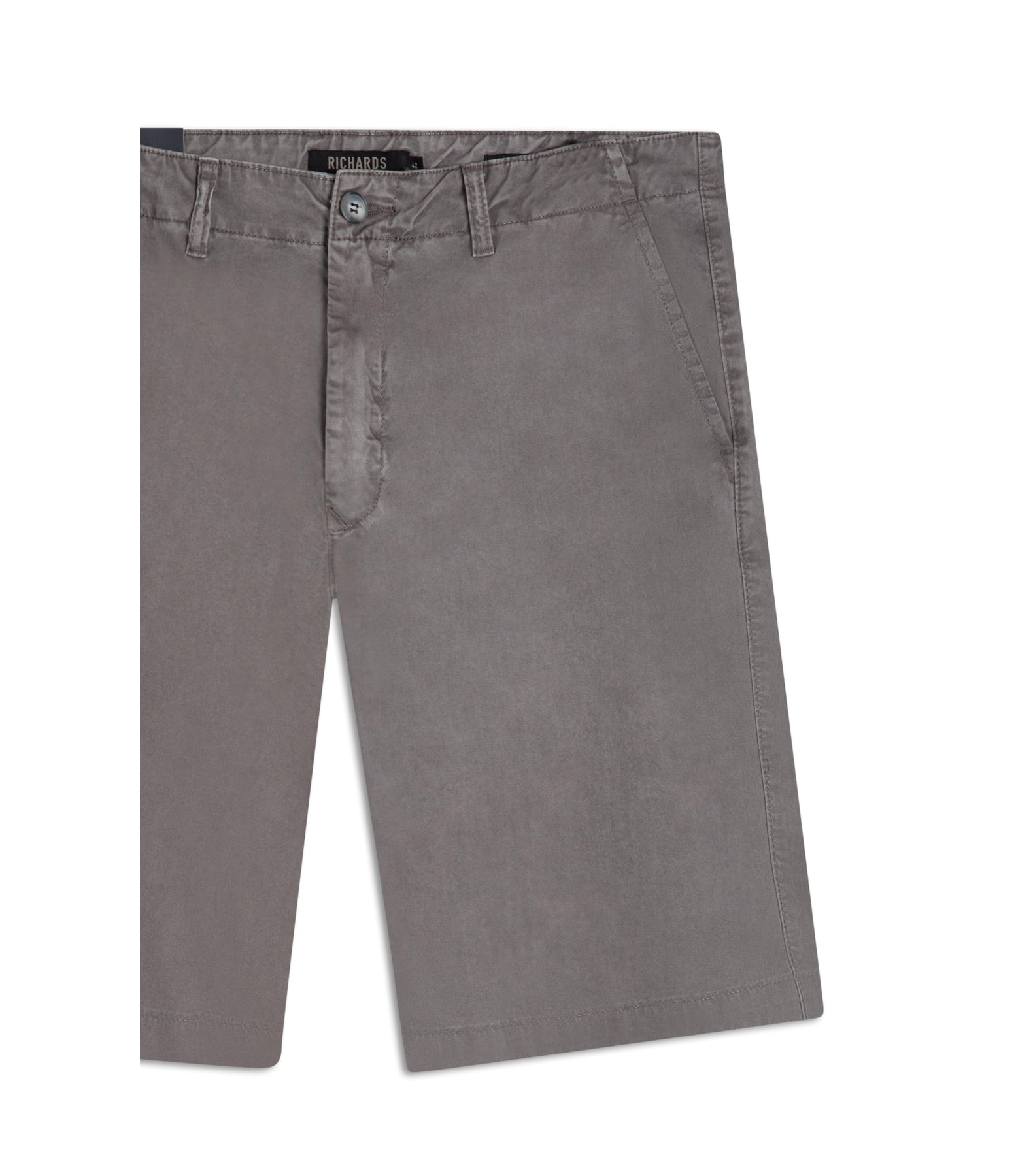 Bermuda Chino Con Castor