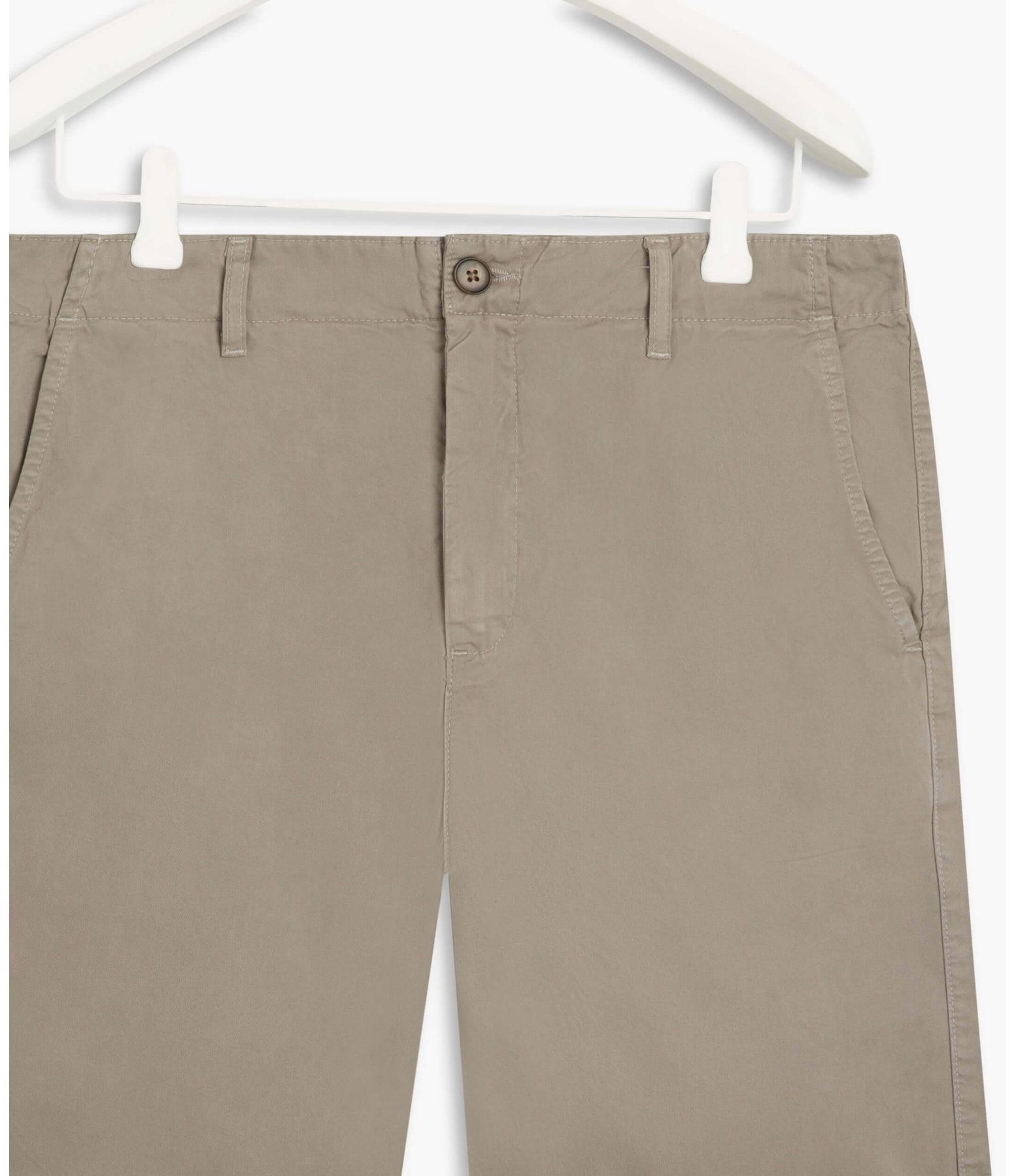 Bermuda Chino Con Cinza Medio