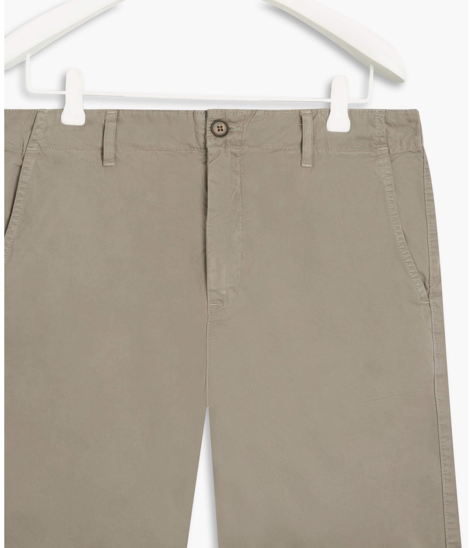 Bermuda Chino Con Cinza Medio