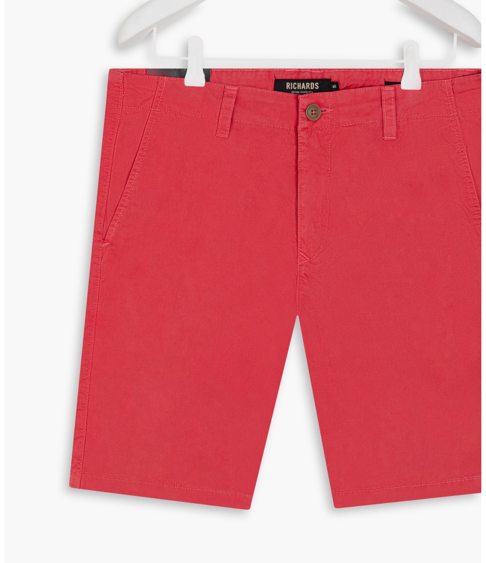 Bermuda Chino Con Framboesa