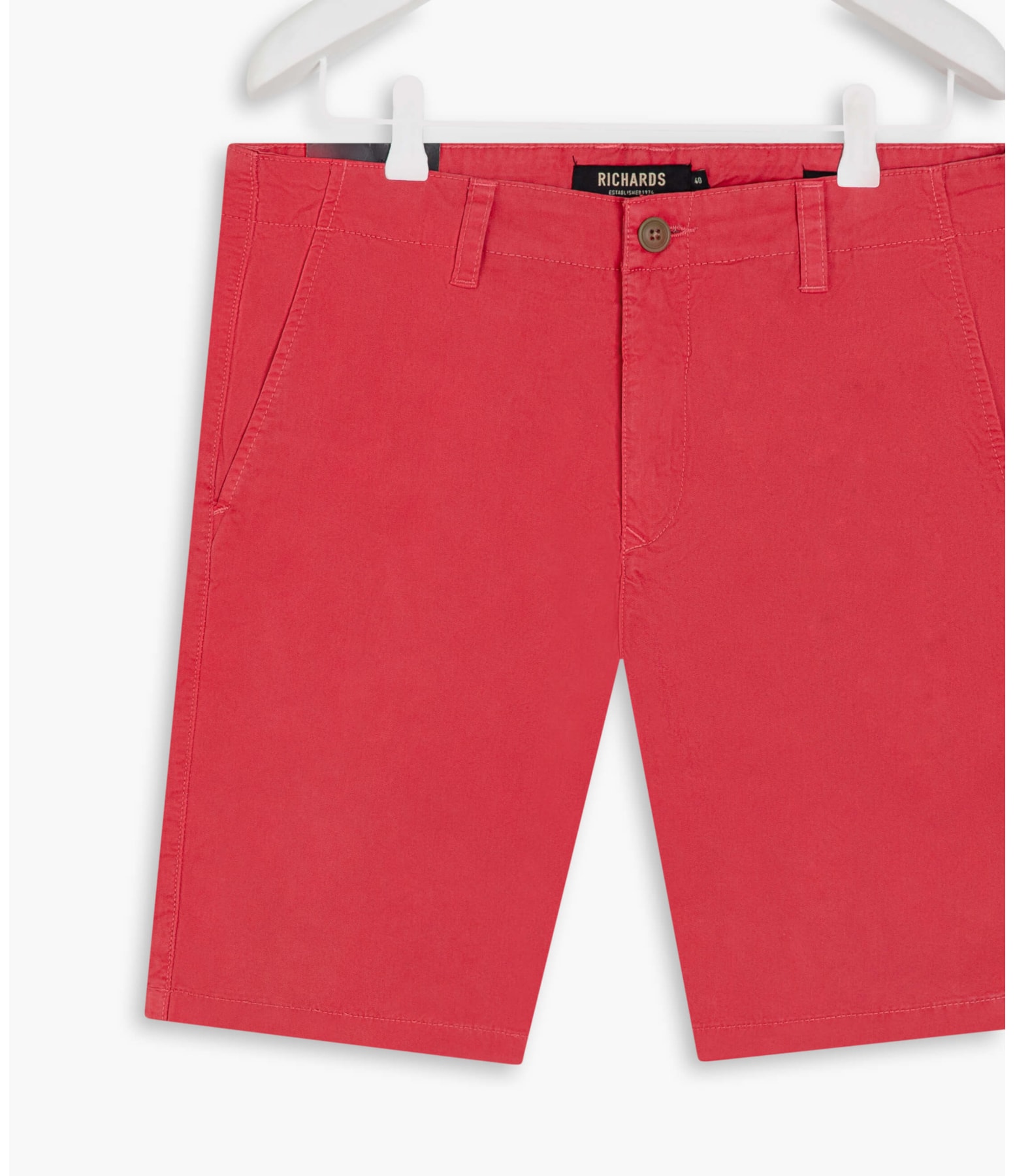 Bermuda Chino Con Framboesa