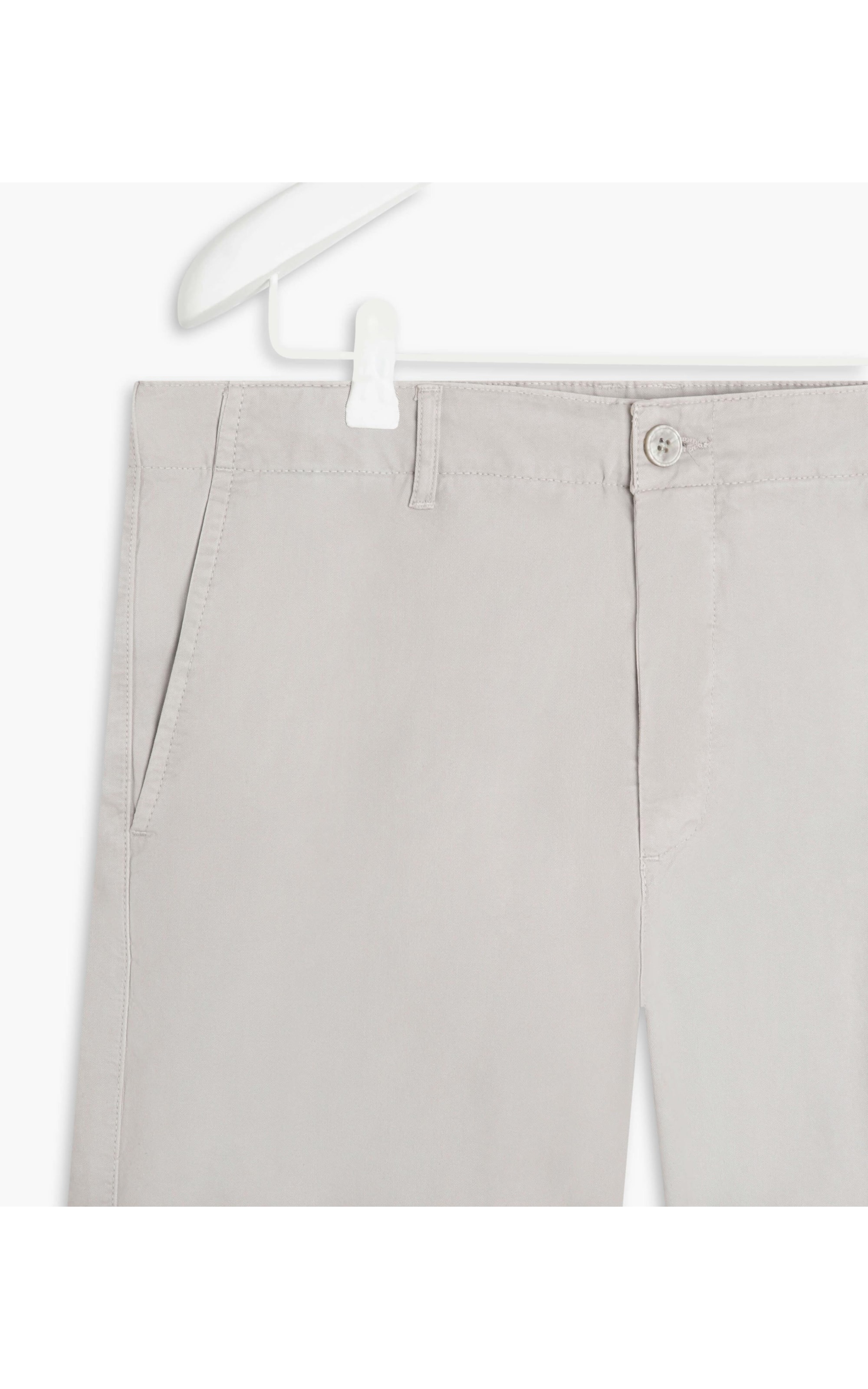 Bermuda Chino Con Gelo