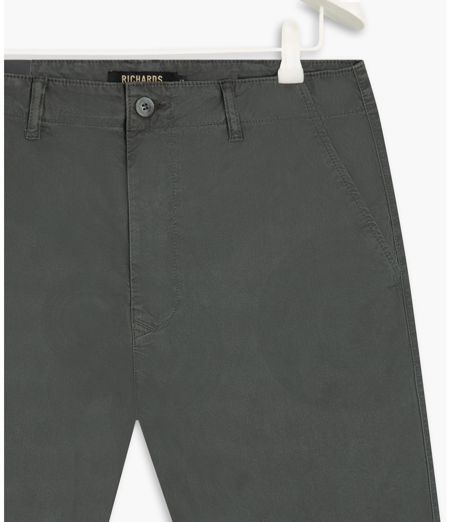 Bermuda Chino Con Grafite