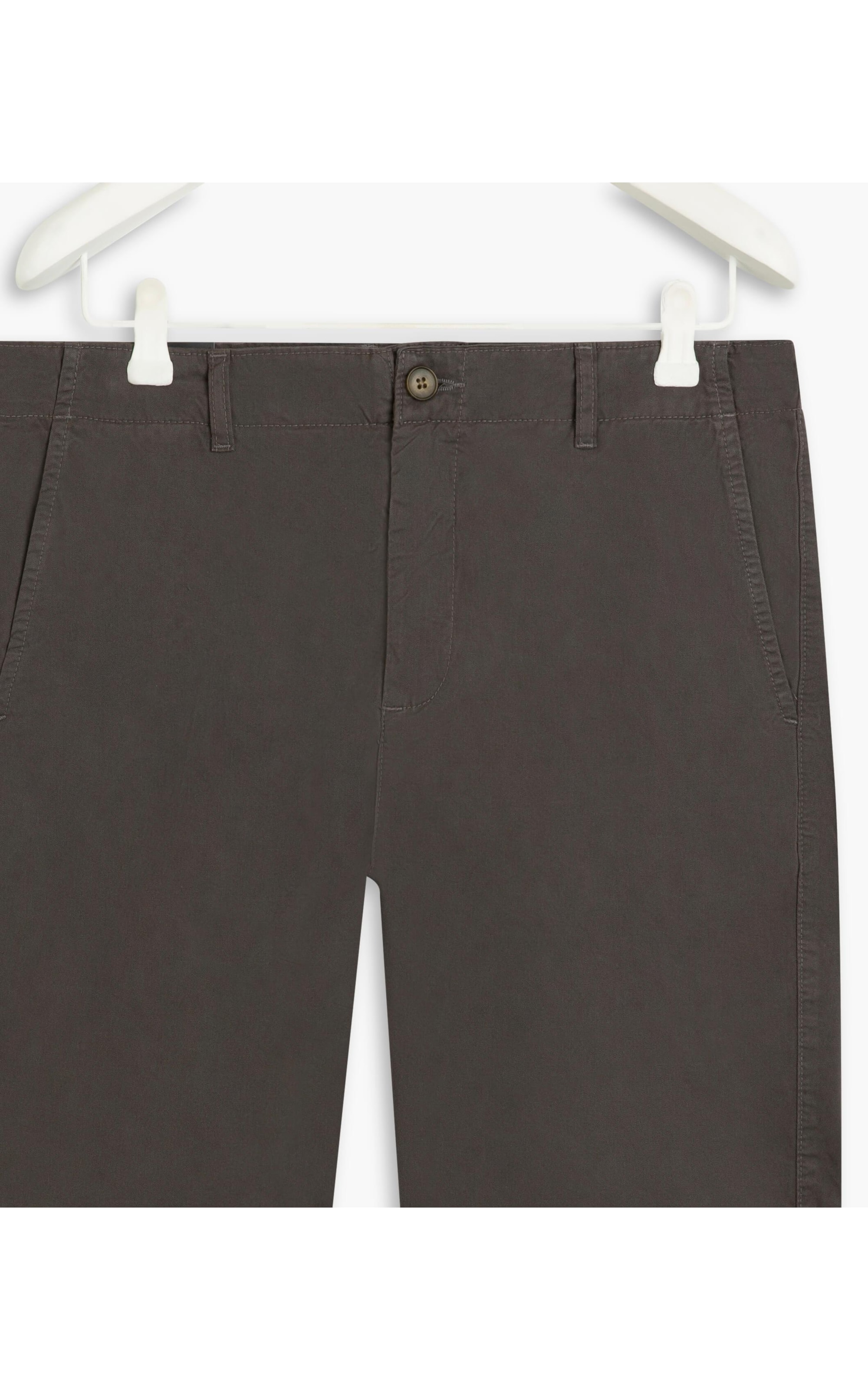 Bermuda Chino Con Grafite