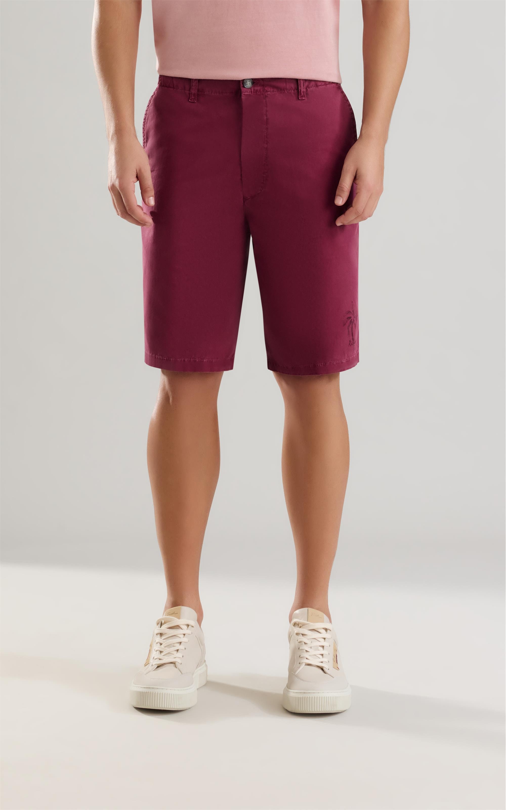 Bermuda Chino Con Magenta