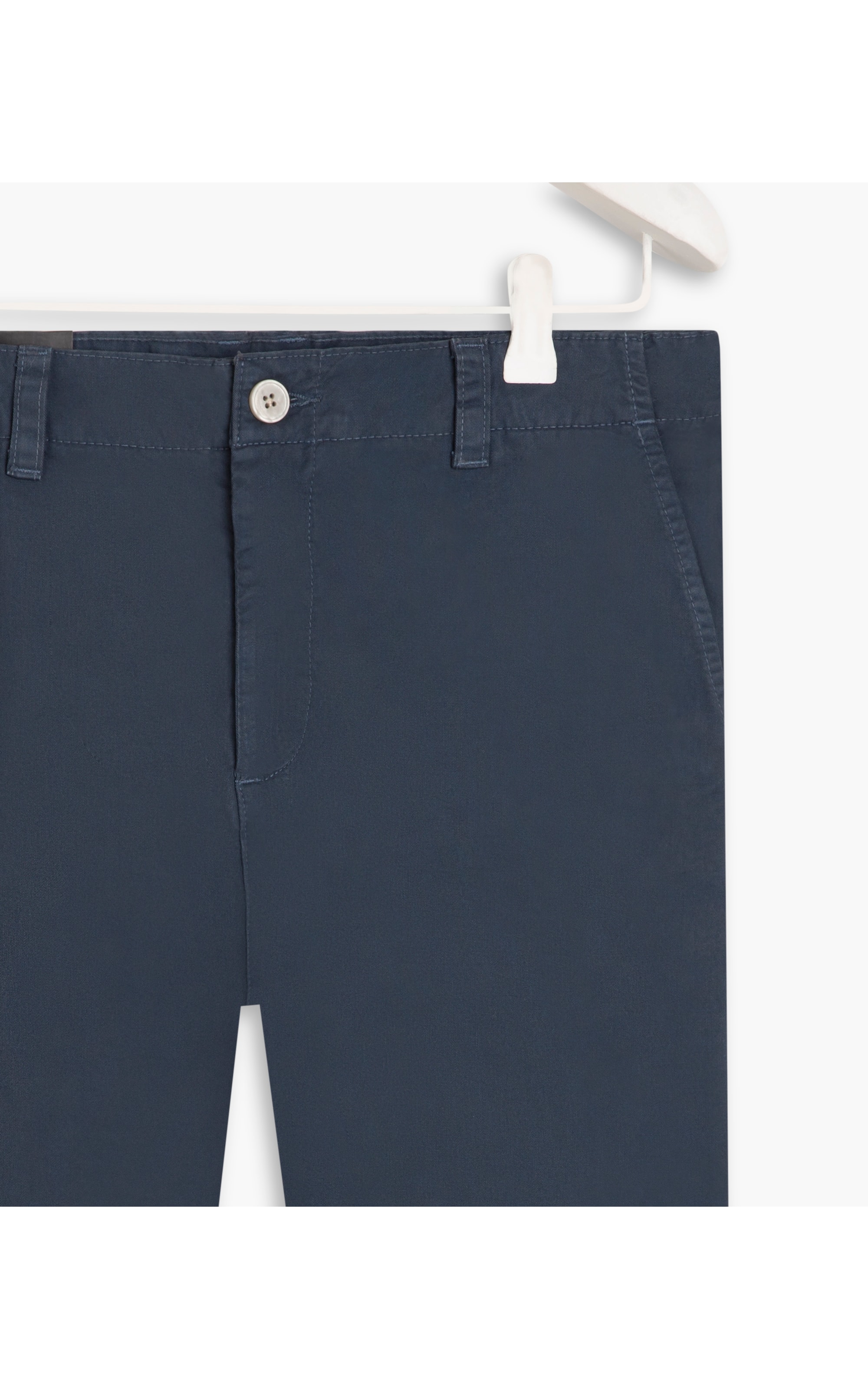 Bermuda Chino Con Marinho