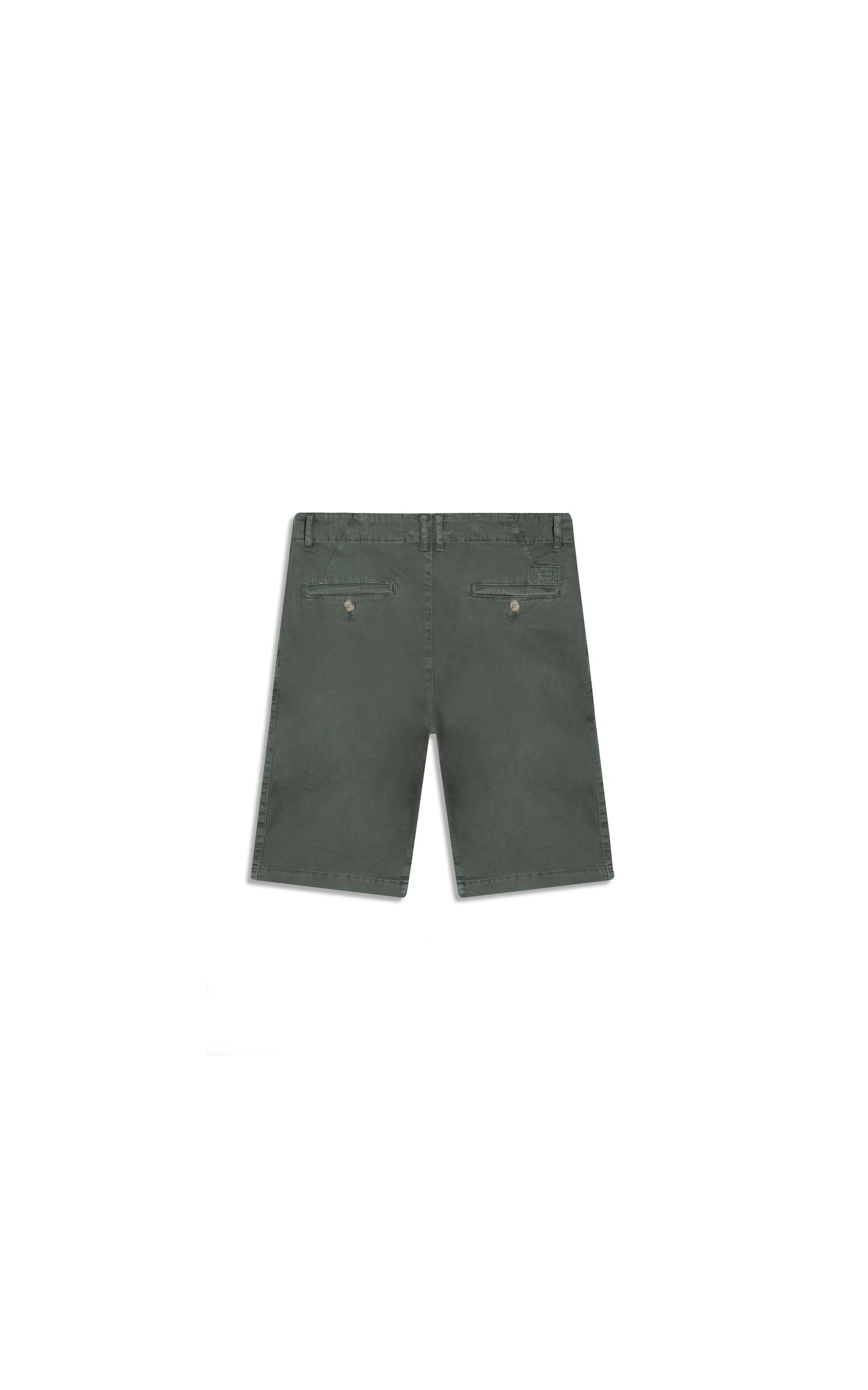 Bermuda Chino Con Verde Army i