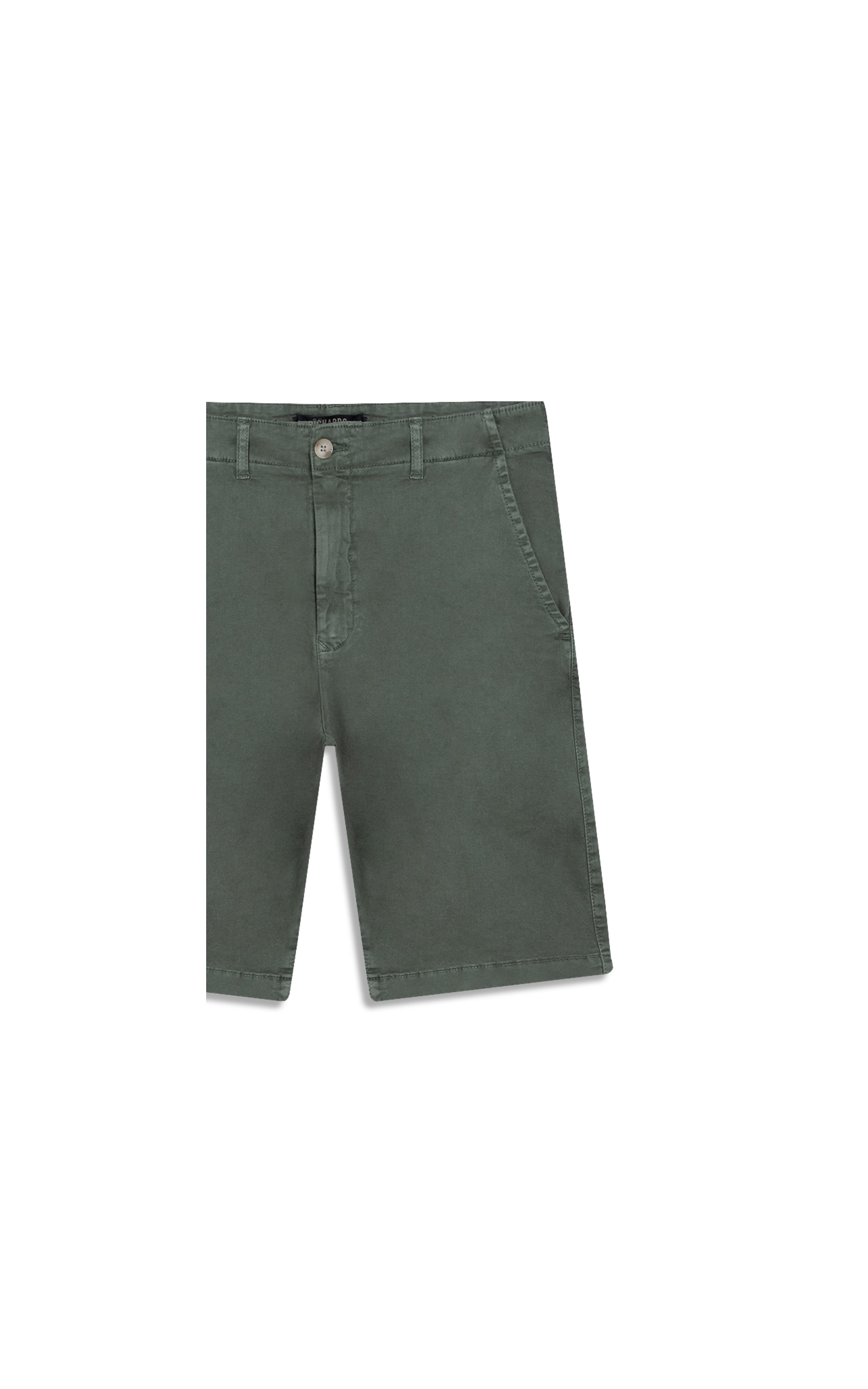 Bermuda Chino Con Verde Army i