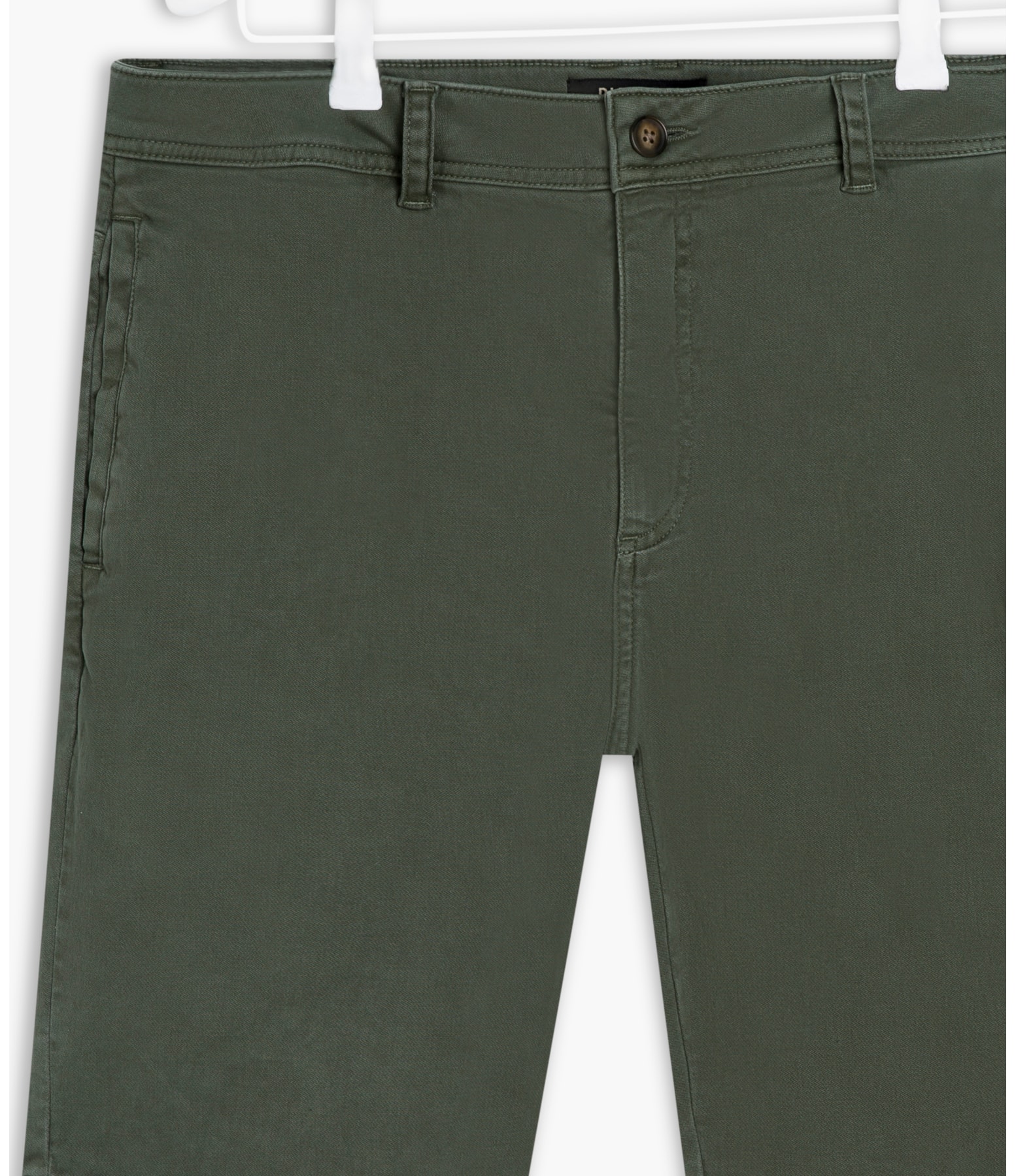 Bermuda Chino Jogging Marrom Escuro