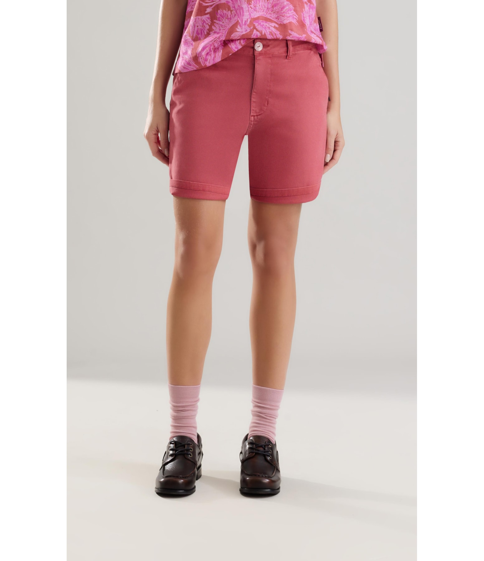 Bermuda Chino Jogging Rosa Velho