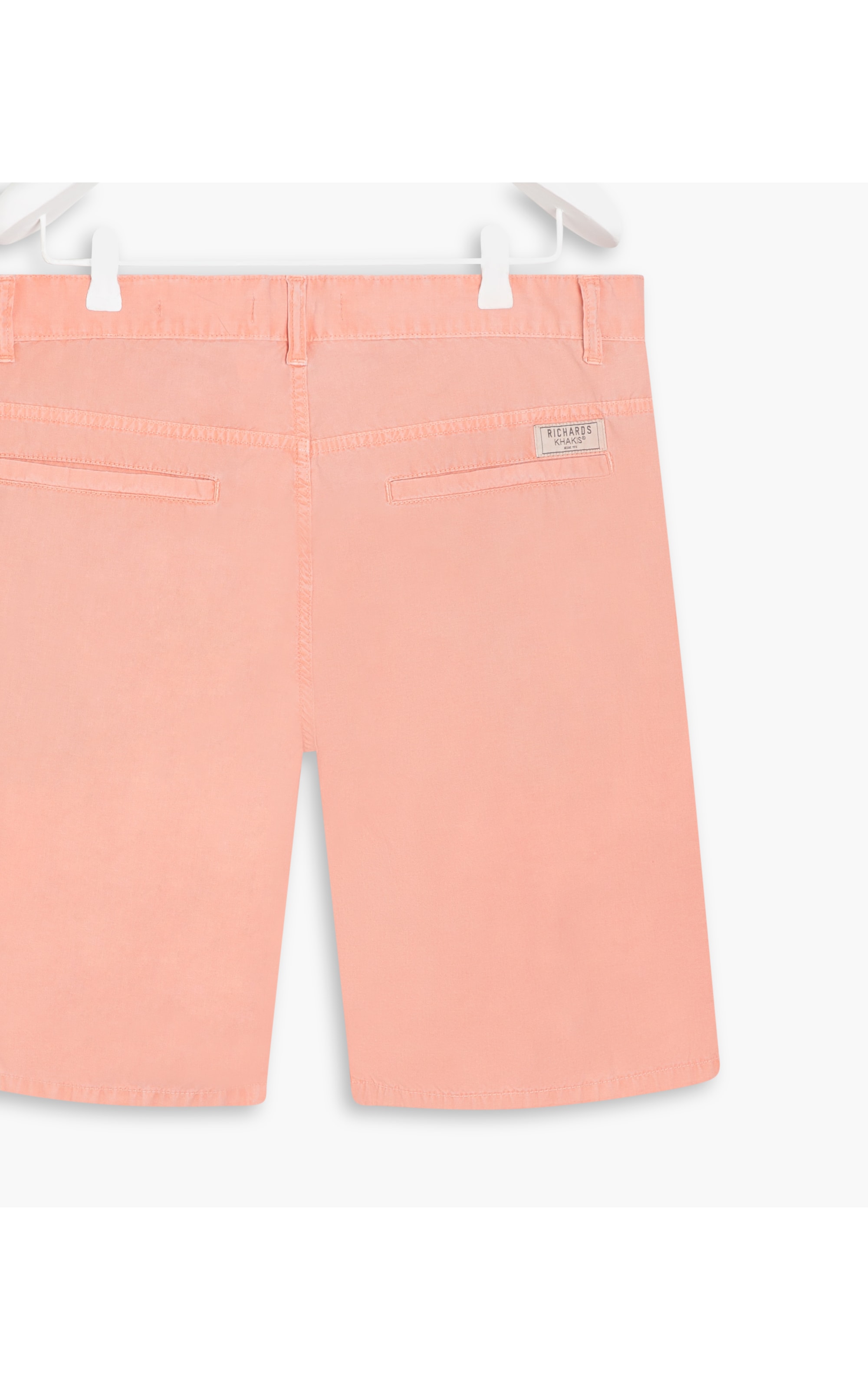 Bermuda Chino Moore Salmao