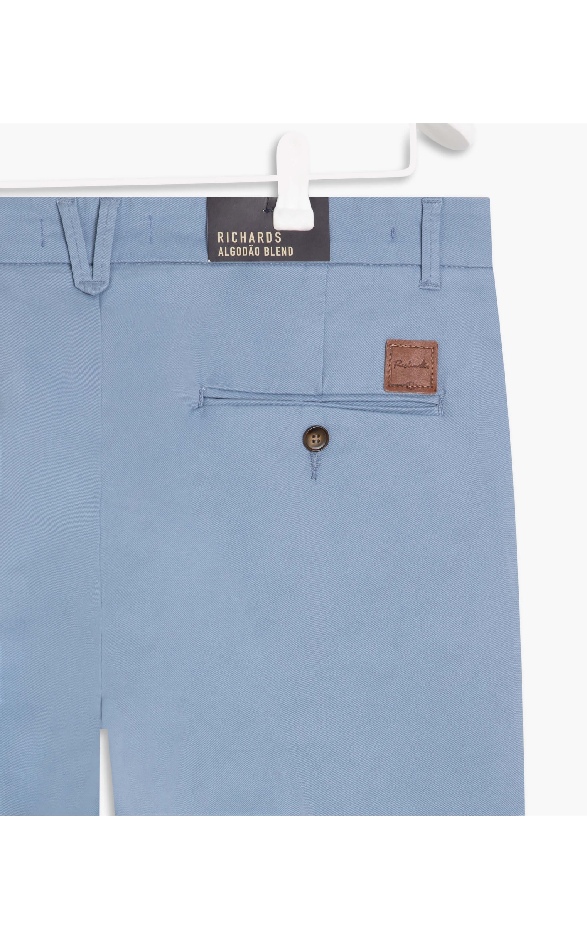 Bermuda Chino Premium Con Azul Claro