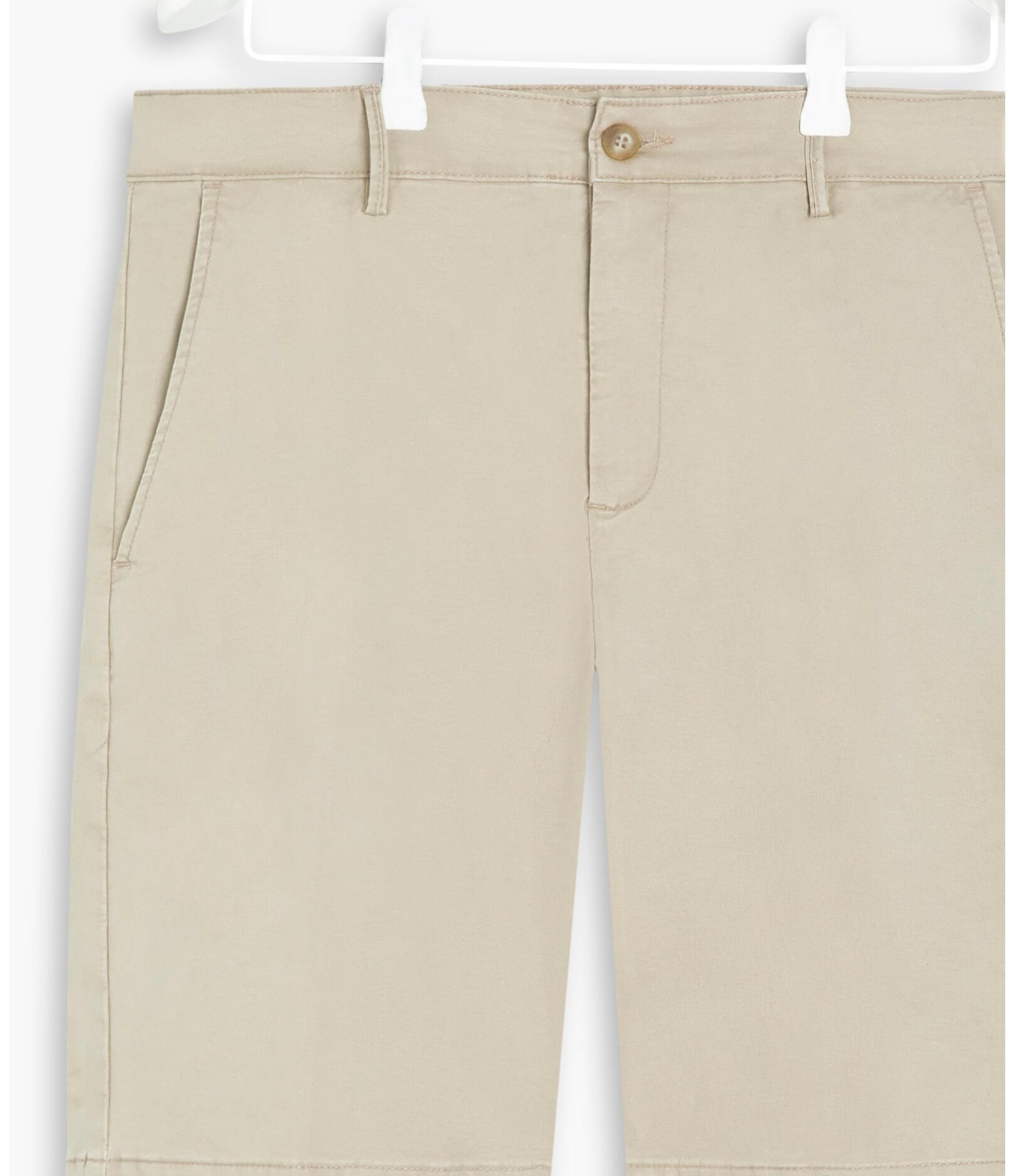 Bermuda Chino Premium Con Caqui