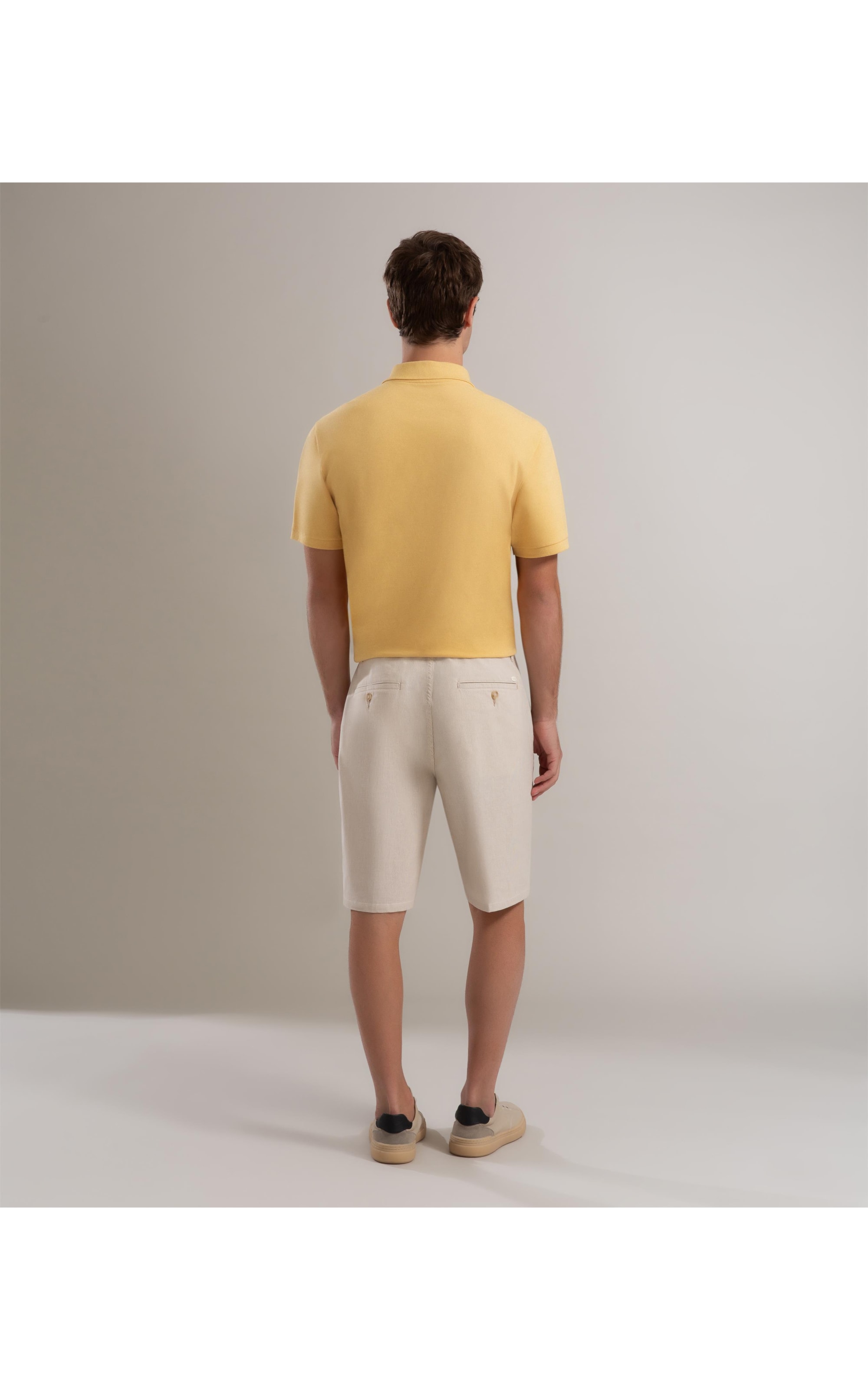 Bermuda Chino Preppy Ft Listrada Off White  C/ Caramelo