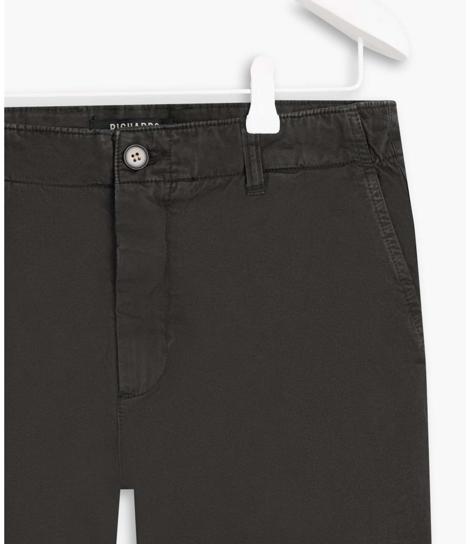 Bermuda Chino Soft Touch Grafite