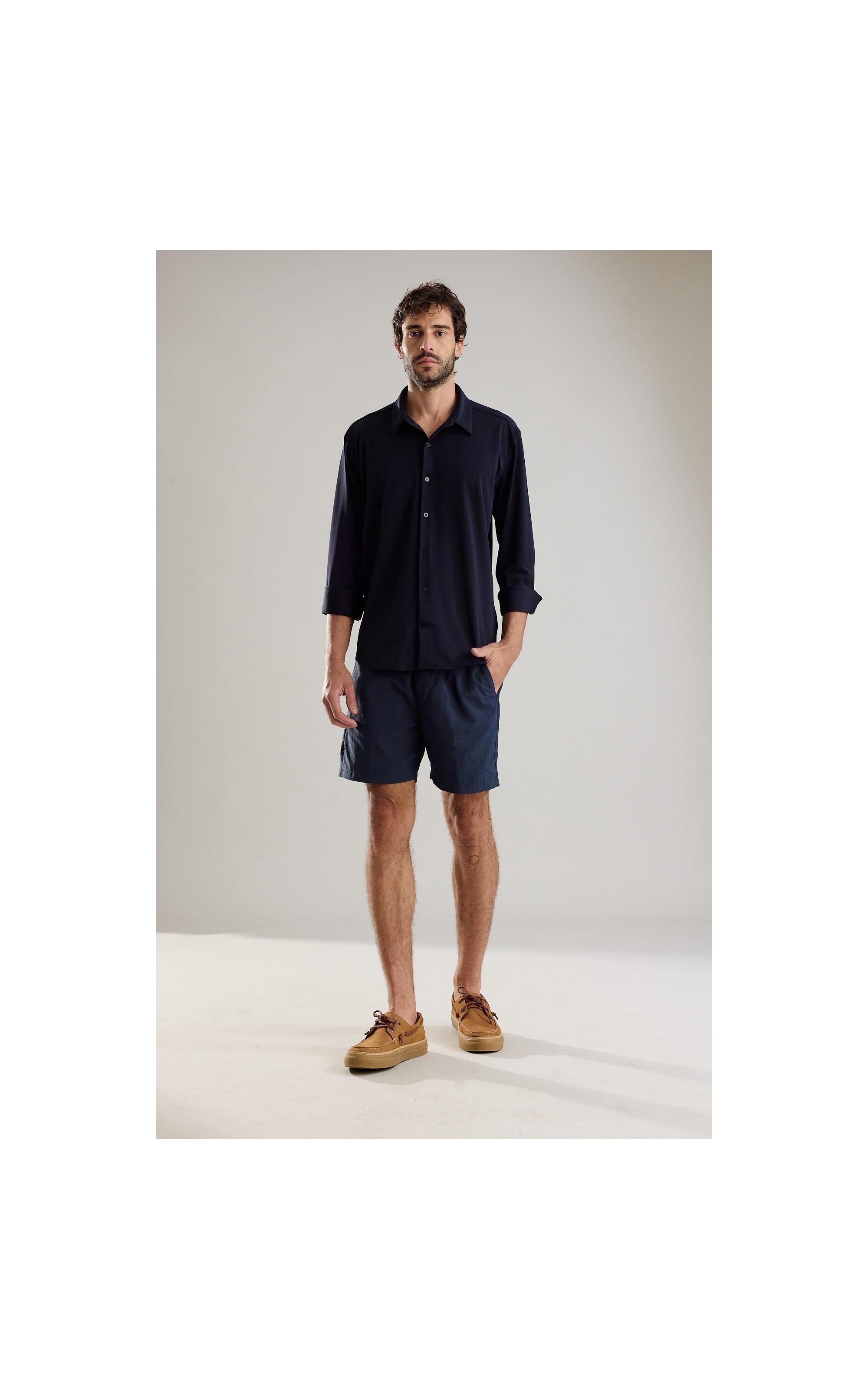 Bermuda Chino Tecno Waltel Dark Navy