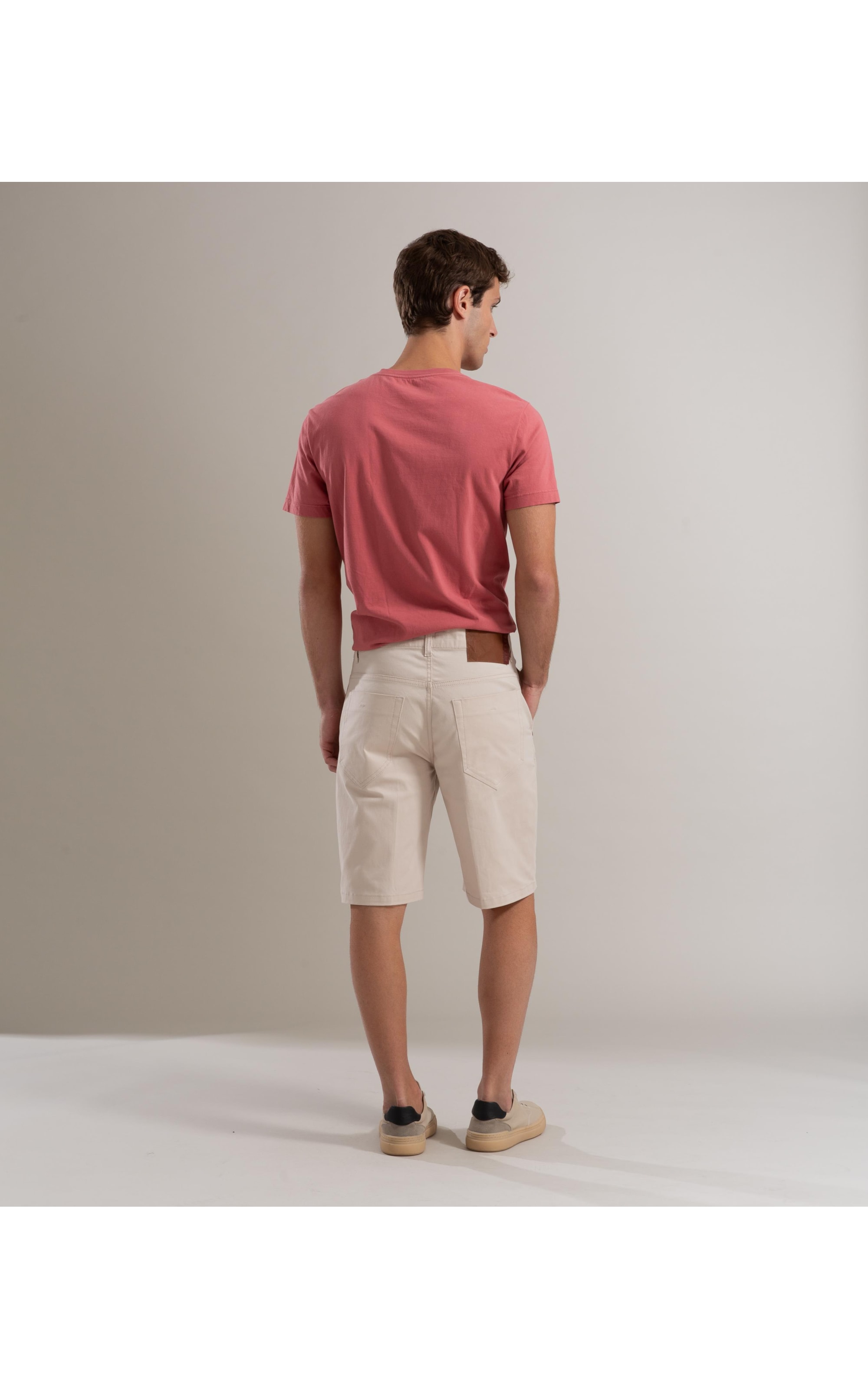 Bermuda Chino Vmp Piece Dye Hibrida Sandy