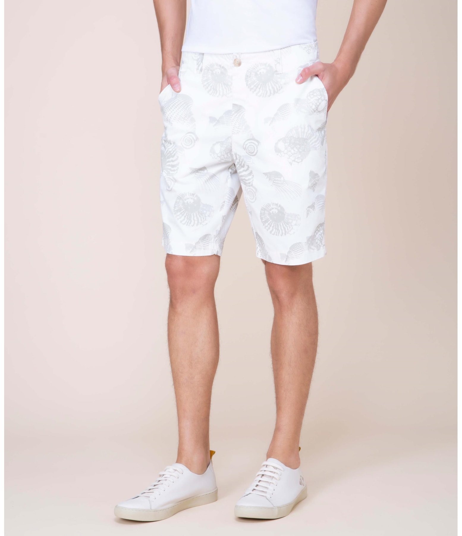 Bermuda Estampa Conchas Off White