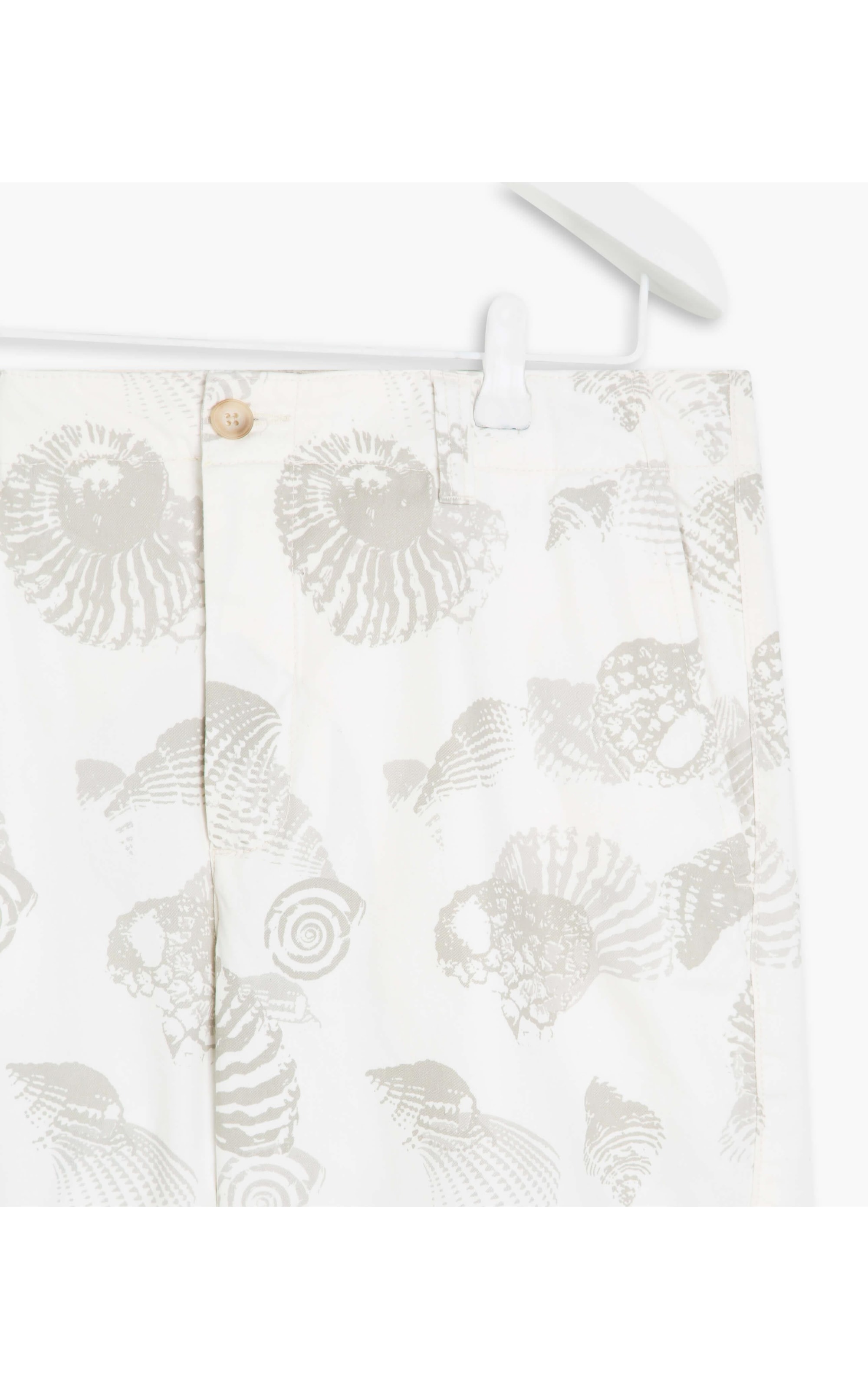 Bermuda Estampa Conchas Off White