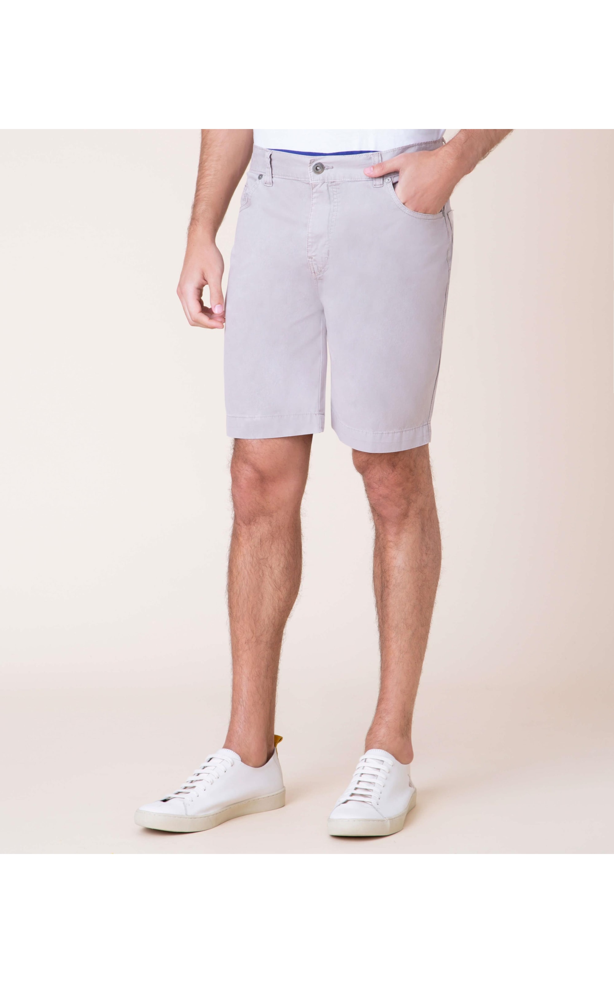 Bermuda Five Pockets Cinza Medio